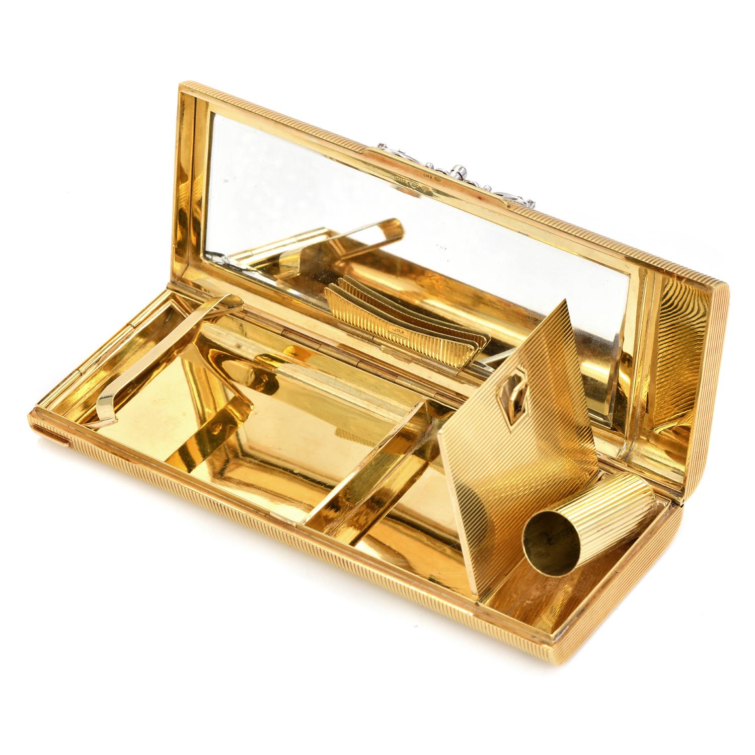 Boîte compacte diadème italienne en or jaune 18 carats massif et diamants Pour femmes en vente