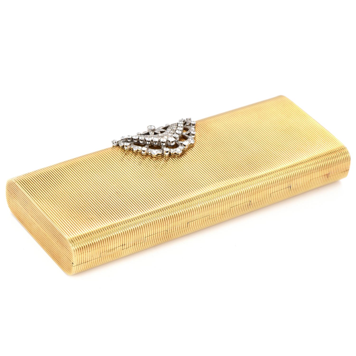 Women's Vintage Italian Diamond Solid 18k Yellow Gold Tiara Compact Box For Sale