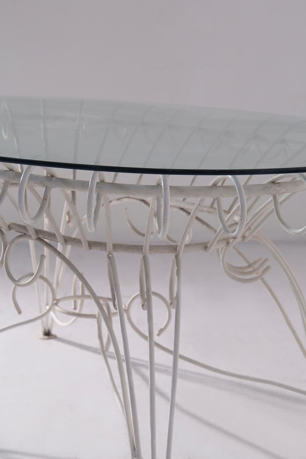 Vintage Italian dining table for garden in white iron and glass in vendita 1