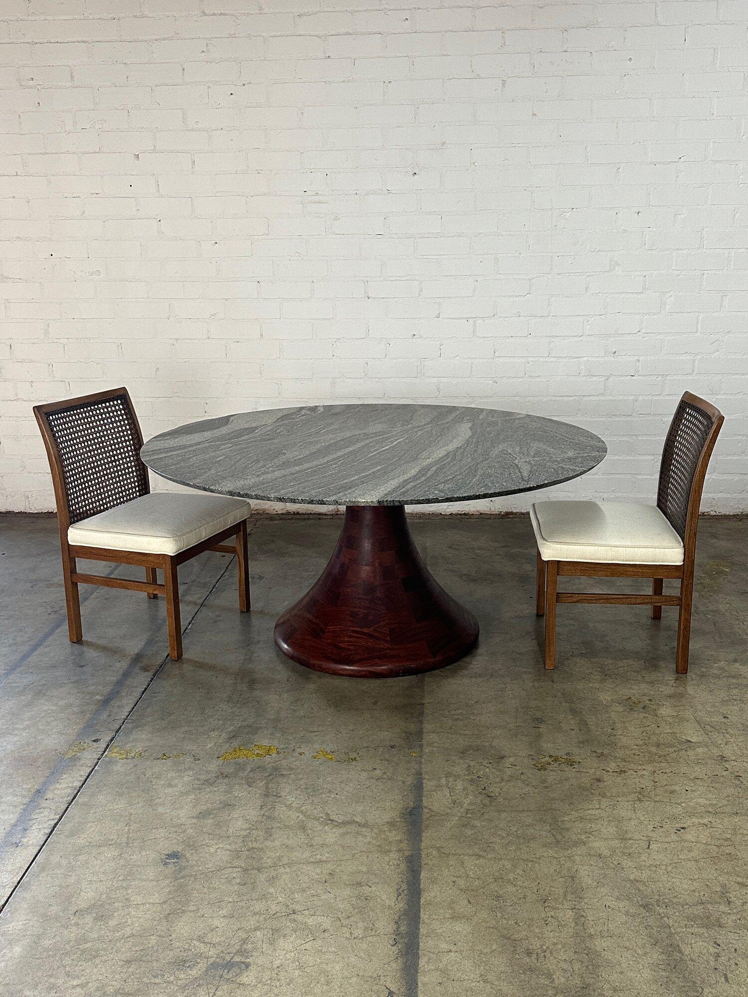 Vintage Italian dining table For Sale 3