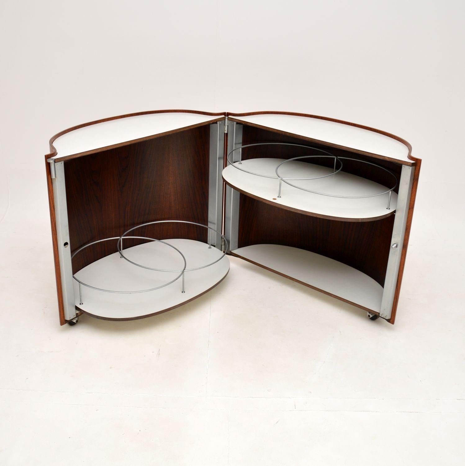 Mid-20th Century Vintage Italian Drinks Cabinet by Eugenio Gerli for Tecno For Sale