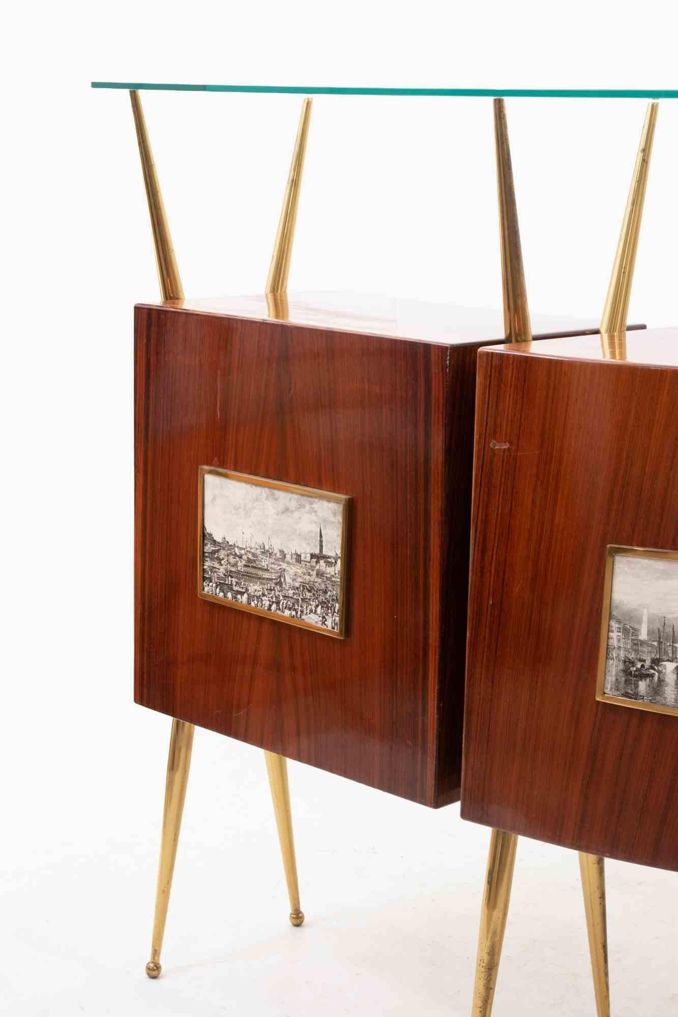 Glass Vintage Italian Dry Bar in the style of Gio Ponti For Sale