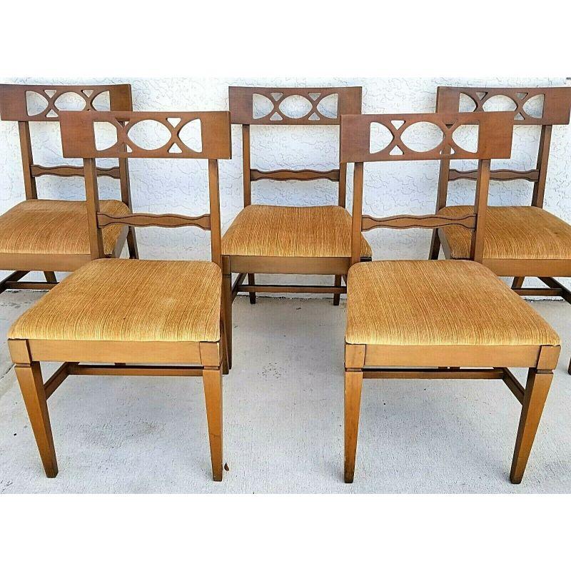 For FULL item description click on CONTINUE READING at the bottom of this page.

Offering One Of Our Recent Palm Beach Estate Fine Furniture Acquisitions Of A 
Set of 5 Vintage Italian Provincial Duncan Phyfe Style Solid Wood Dining