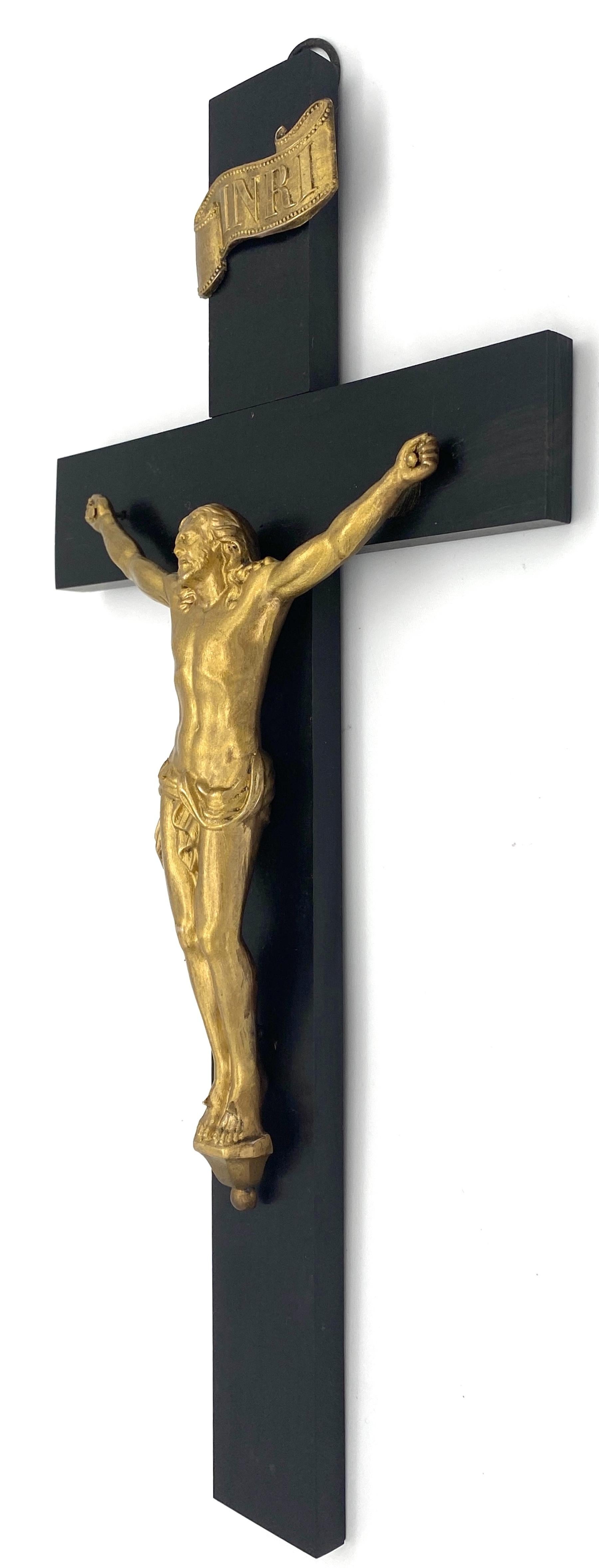 Vintage Italian Ebonized Wood & Gilt Metal Cross/ Crucifix In Good Condition For Sale In West Palm Beach, FL