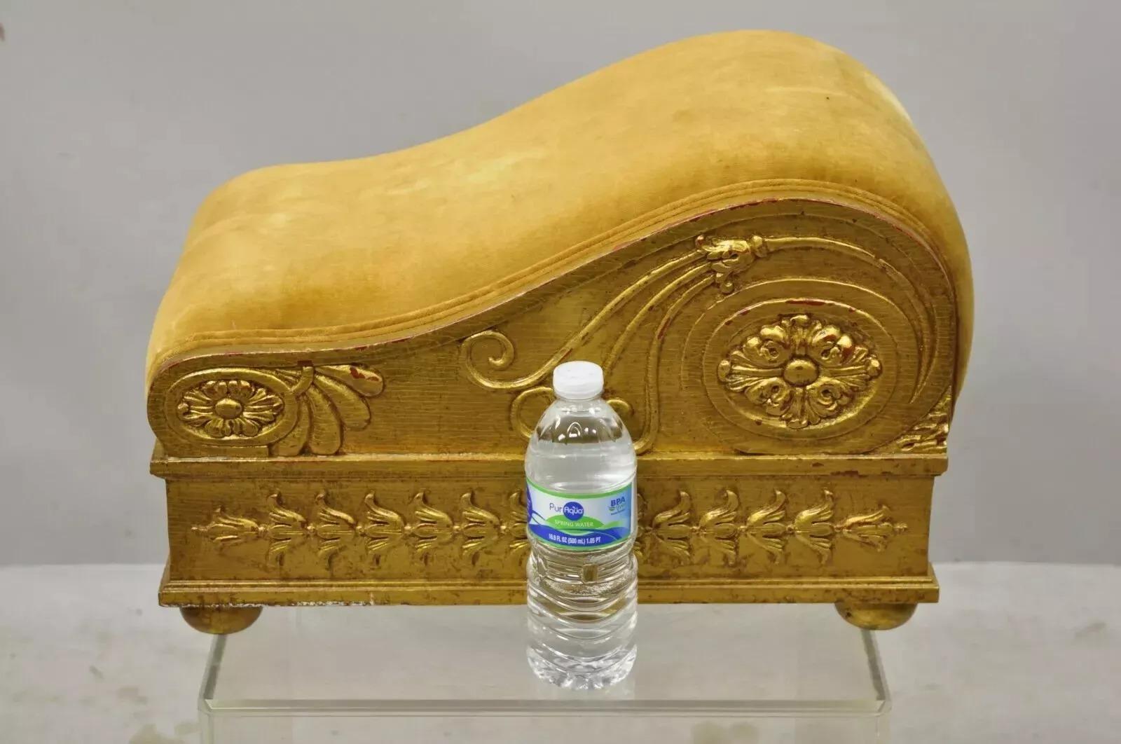Vintage Italian Empire Style Gold Giltwood Schwedische Gicht Hocker Fußbank Ottoman im Angebot 4