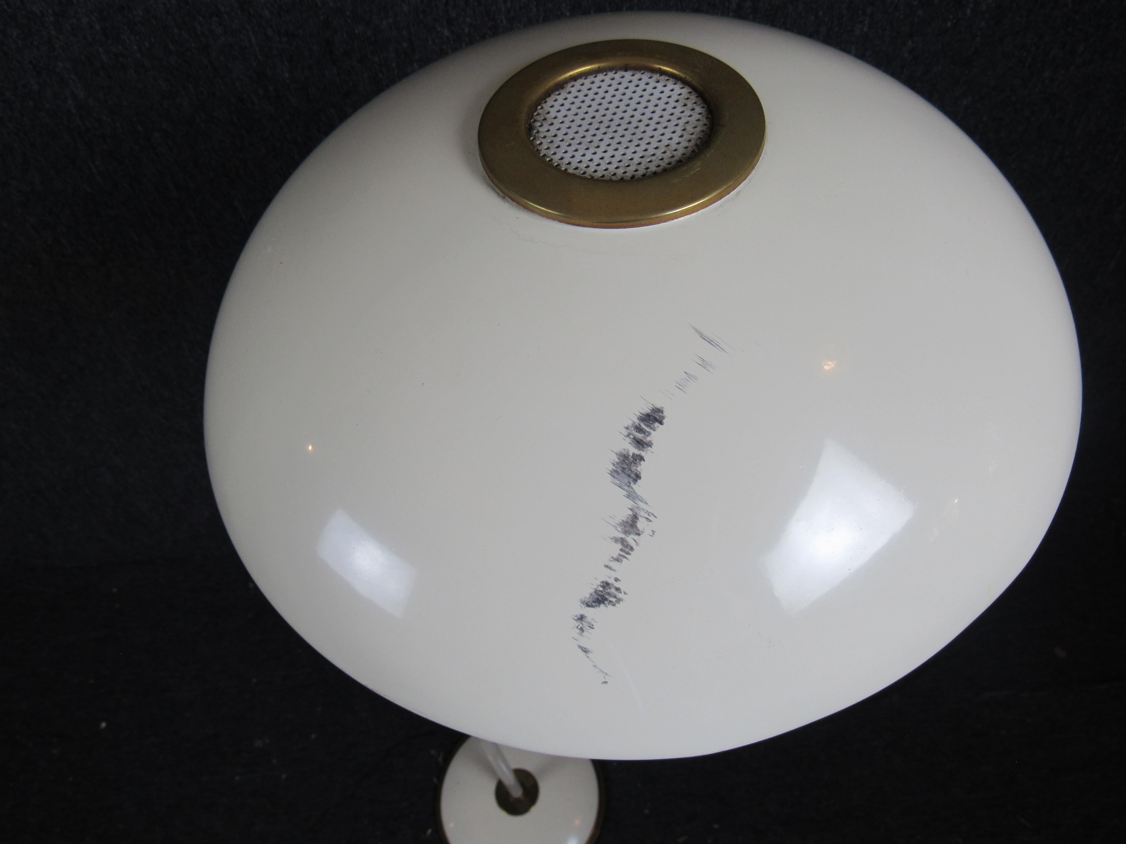 Vintage Italian Enameled Adjustable Floor Lamp 4