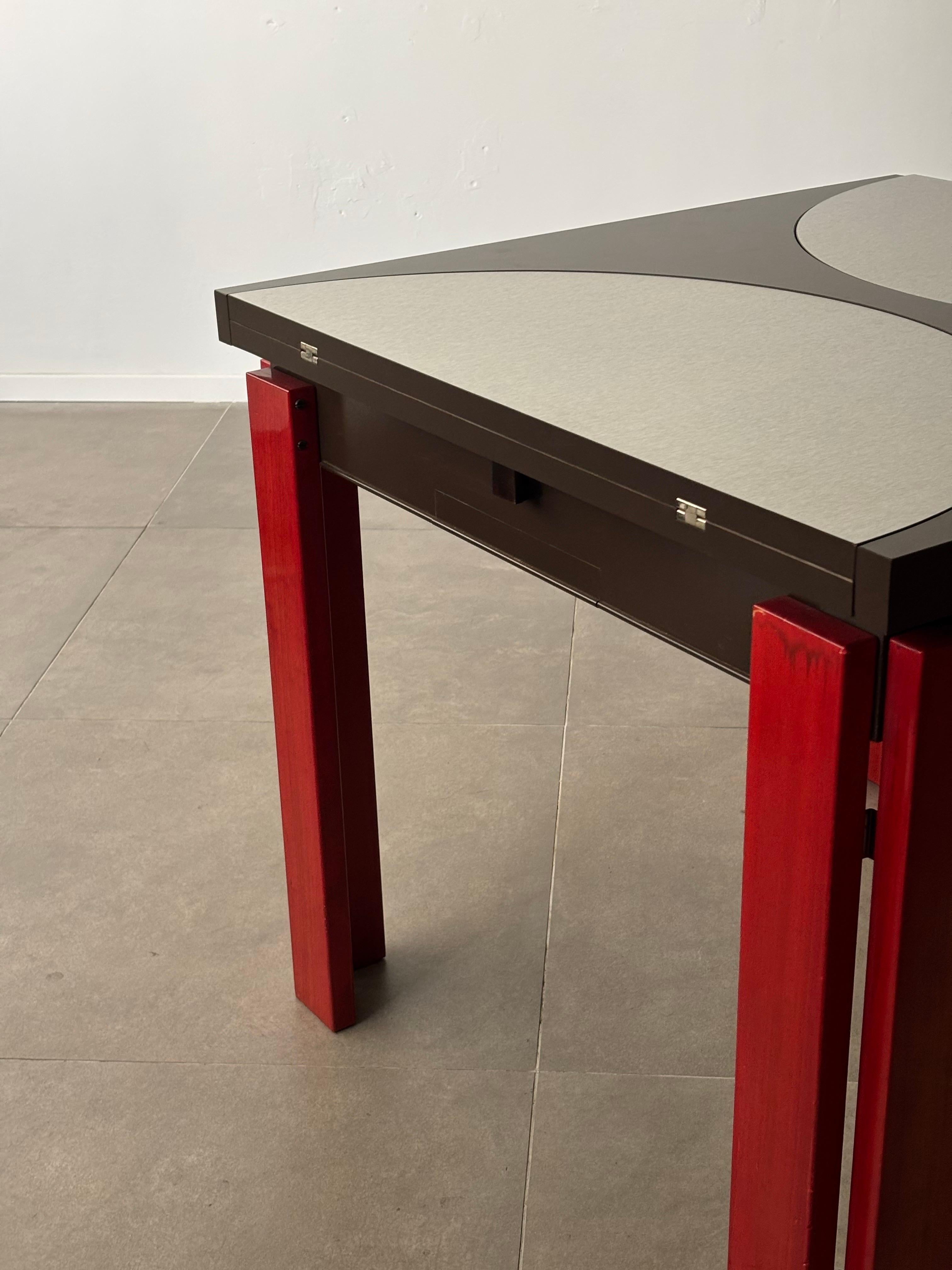 Table de salle à manger italienne extensible, années 1970, Italie en vente 5