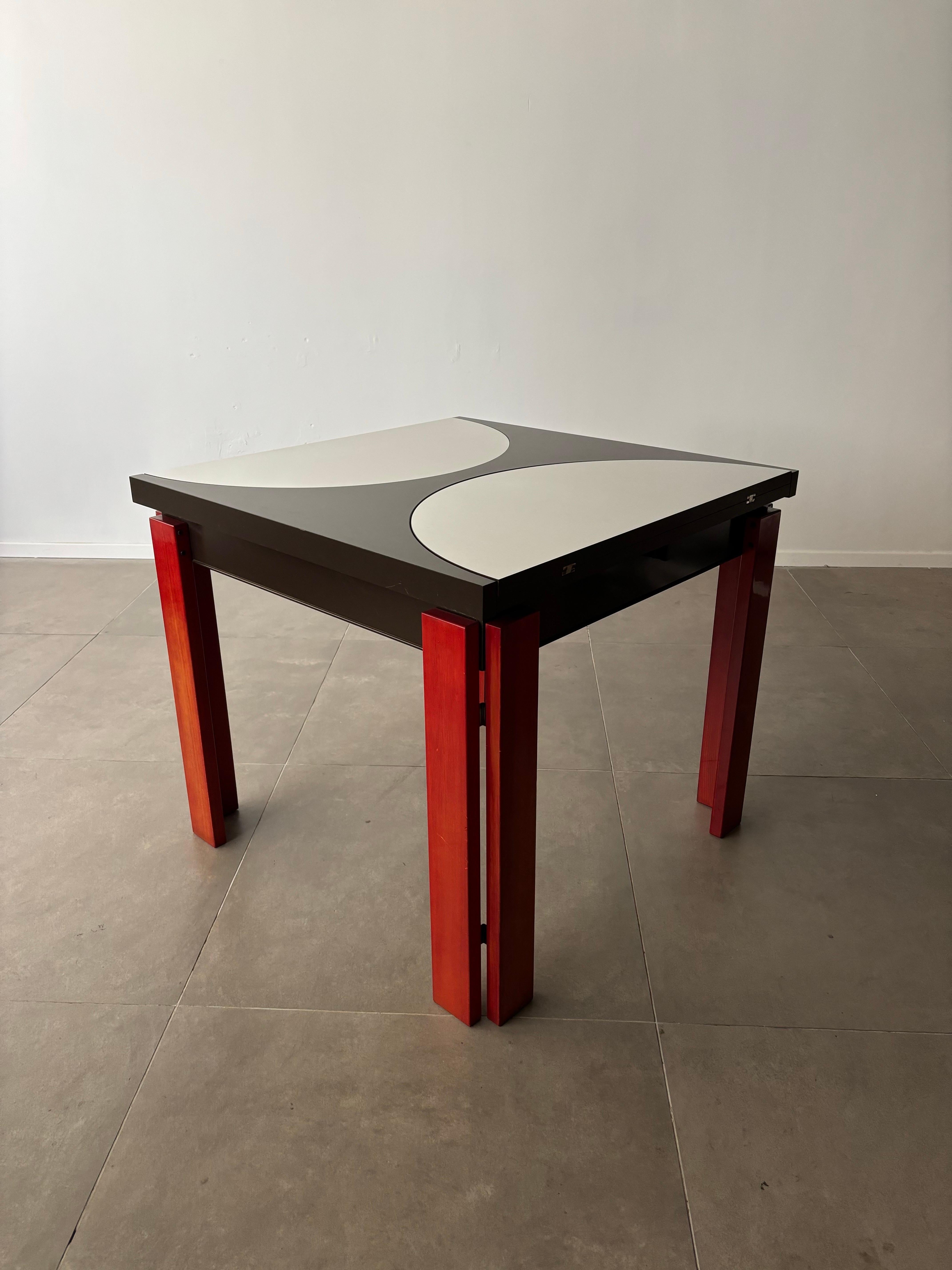 Table de salle à manger italienne extensible, années 1970, Italie en vente 8