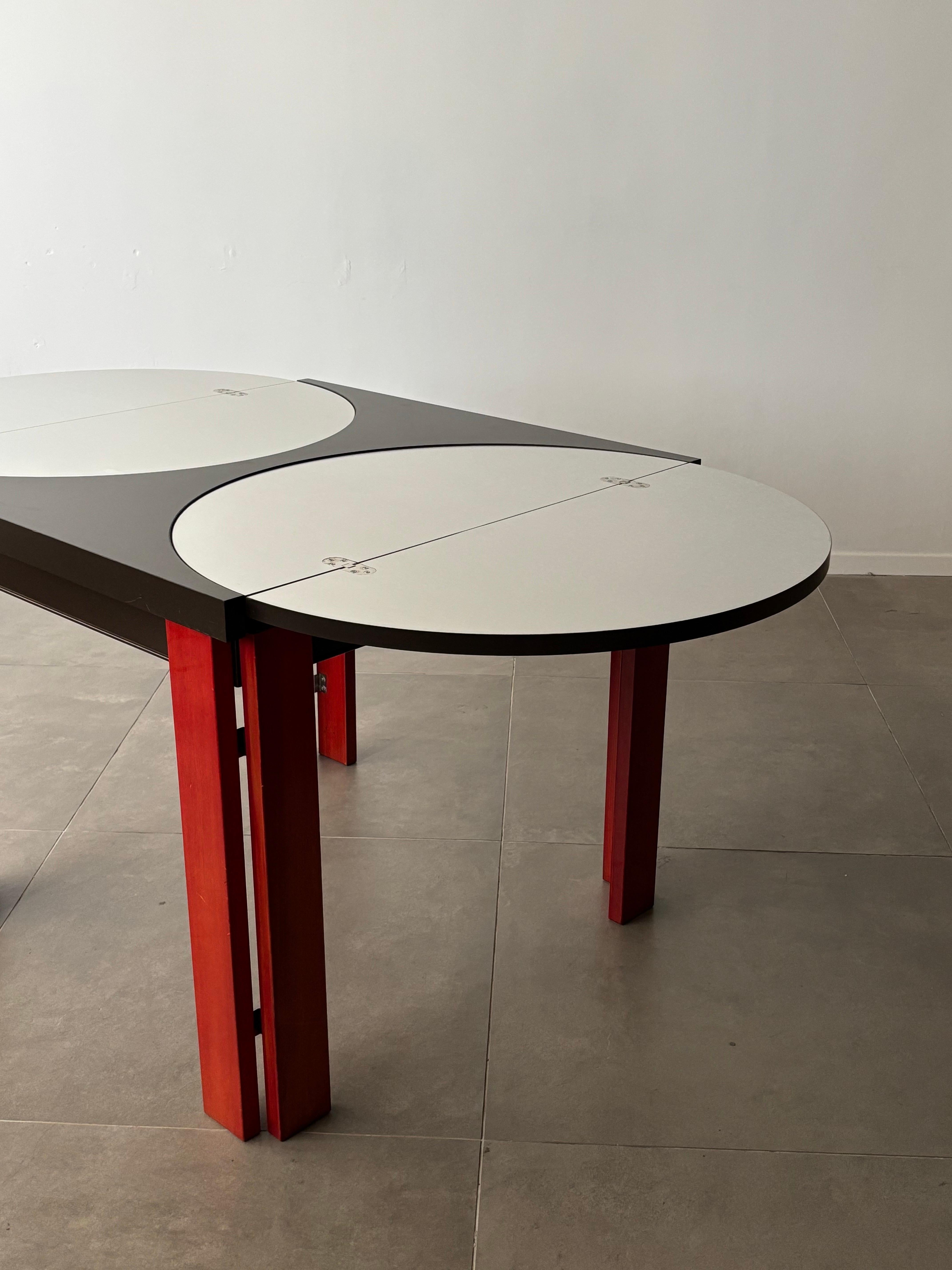 Table de salle à manger italienne extensible, années 1970, Italie en vente 3