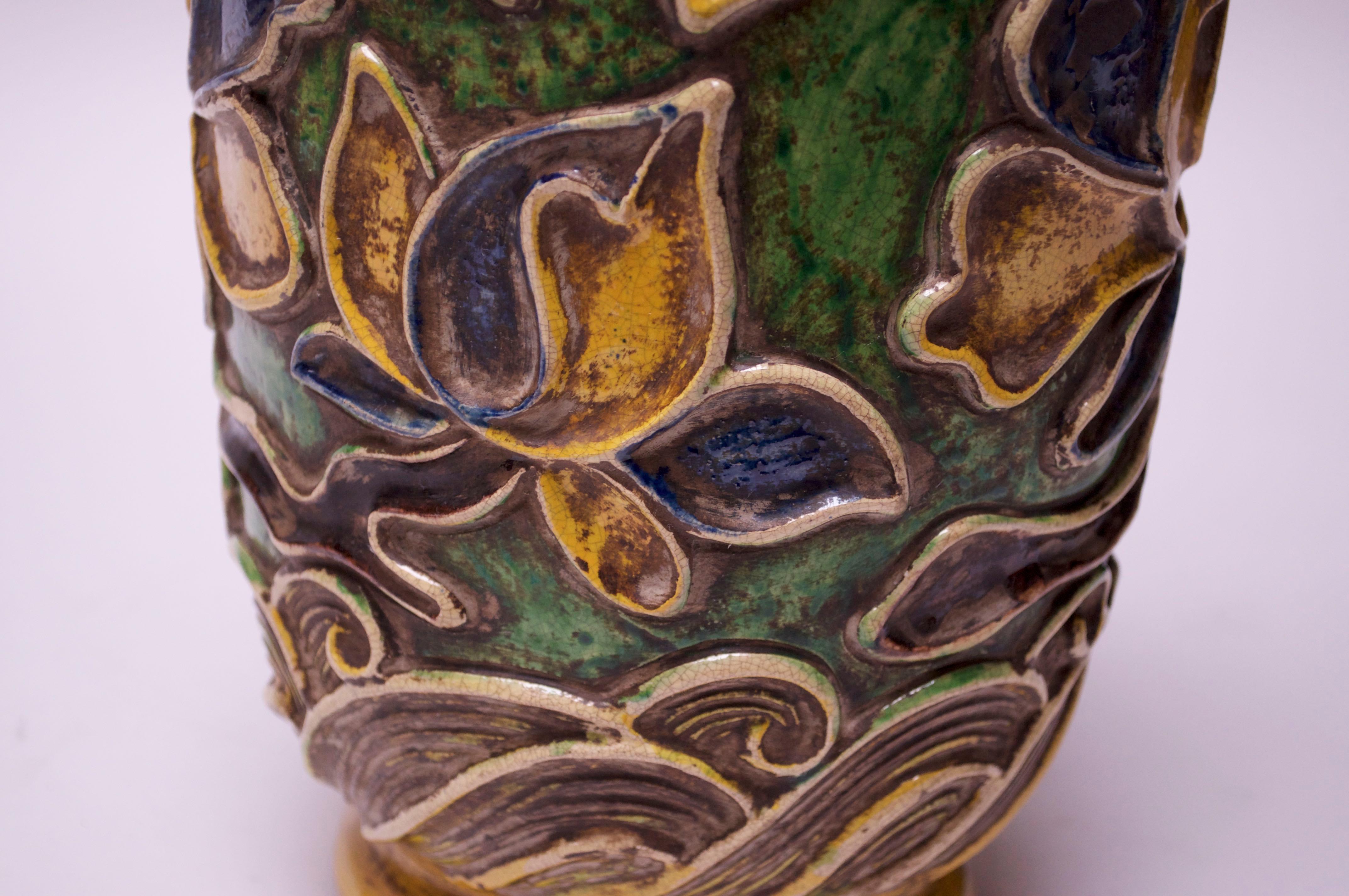 Vintage Italian Floral Relief Ceramic Lamp by Ugo Zaccagnini For Sale 1