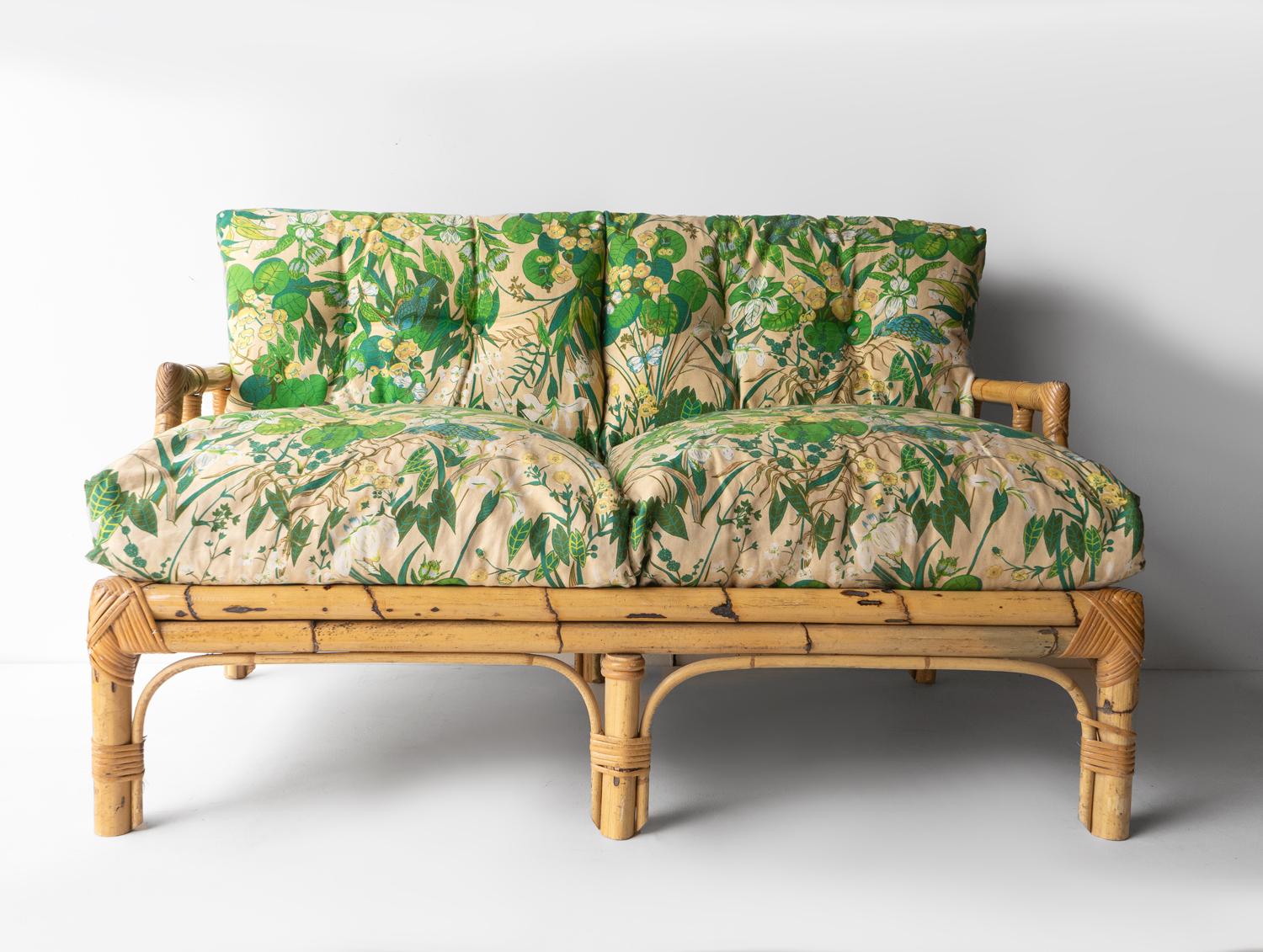 Vintage Italian Floral Upholstered Bamboo And Rattan Sofa By Vivai Del Sud 1970s 7