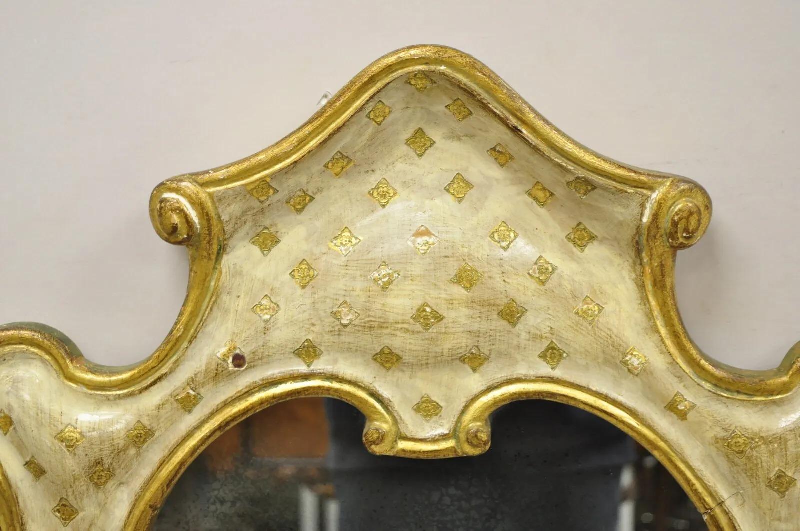 20th Century Vintage Italian Florentine Carved Sculpted Giltwood Cream and Gold Wall Mirror For Sale