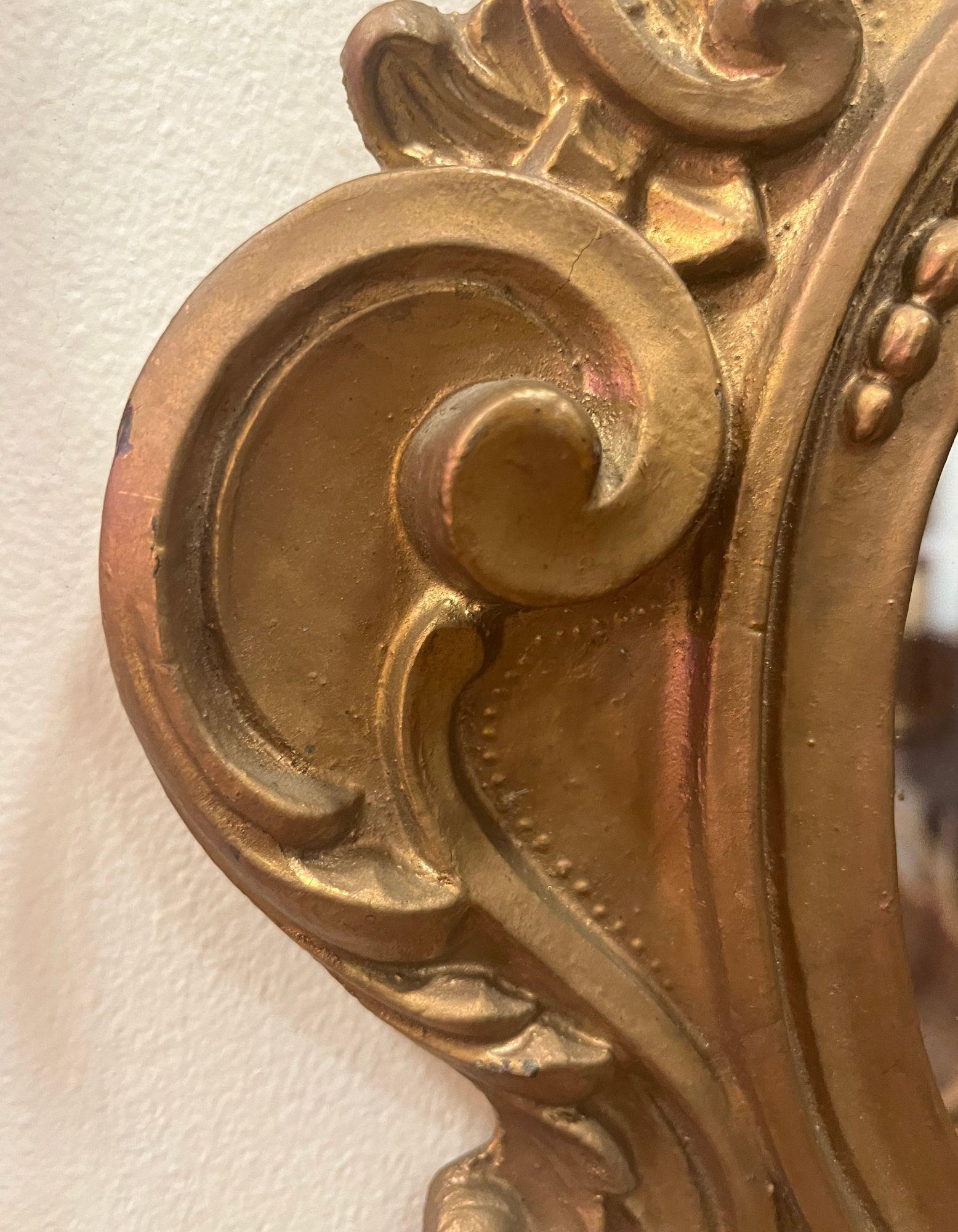 Vintage Italienisch Florentine Ornate Giltwood Barock-Spiegel (Vergoldetes Holz) im Angebot