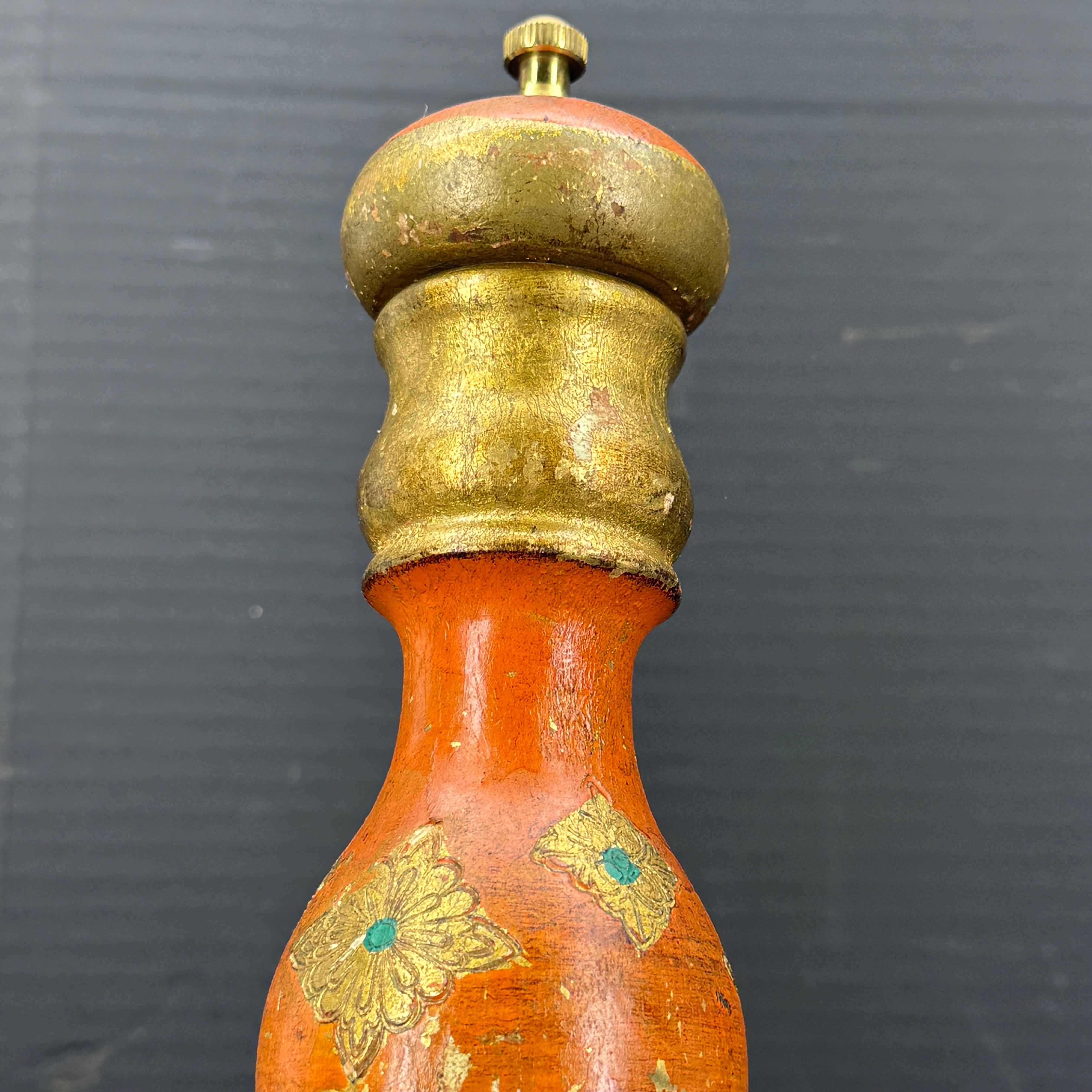 Vintage Italian Florentine Paint Gilt Wood Pepper Mill Shaker 6