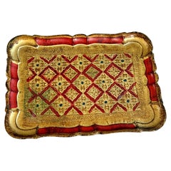Antikes italienisches, rechteckiges, vergoldetes rotes Tablett aus Florenz
