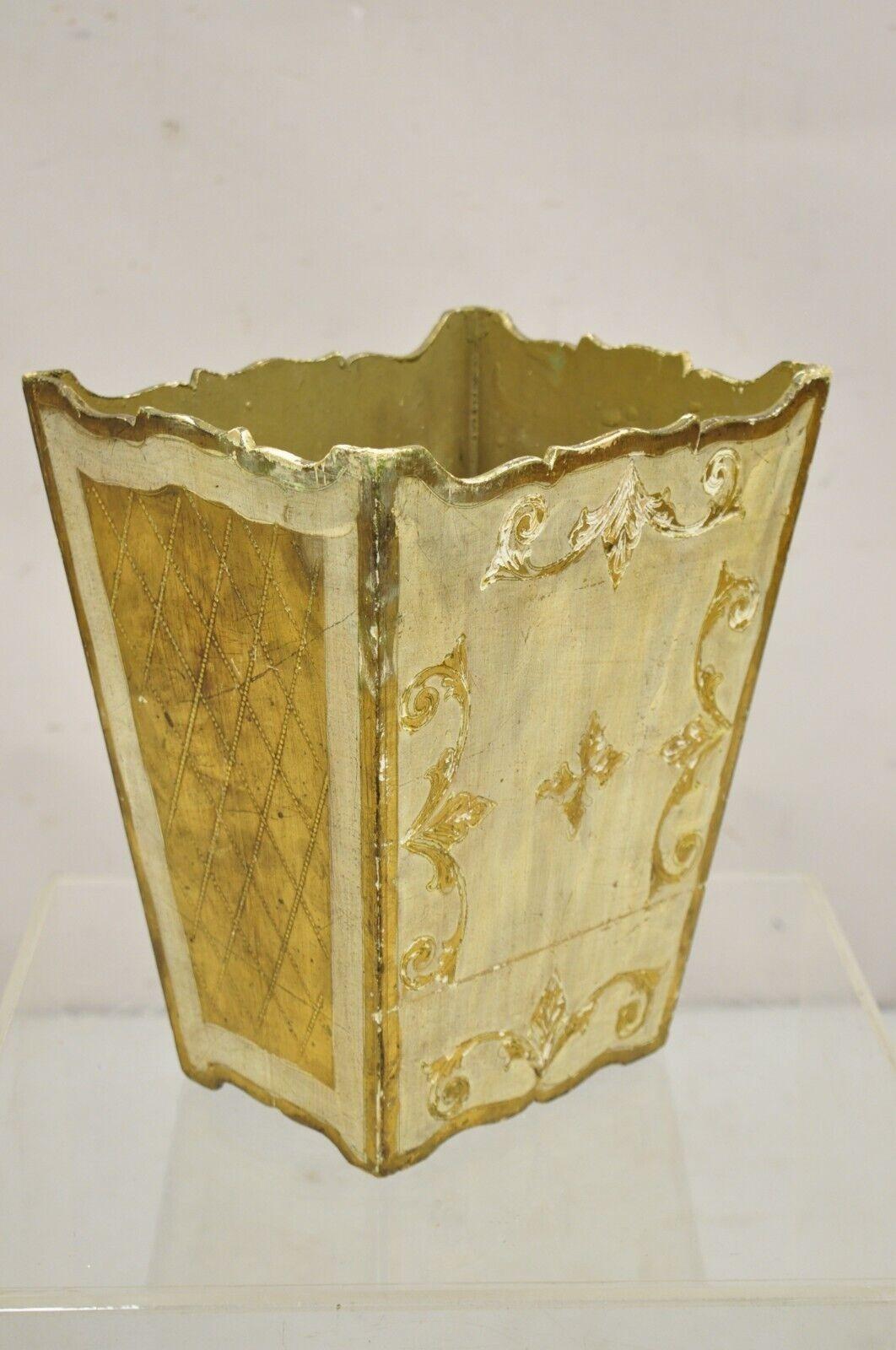 Corbeille à papier vintage italienne Florentine en bois doré Corbeille à papier en vente 3