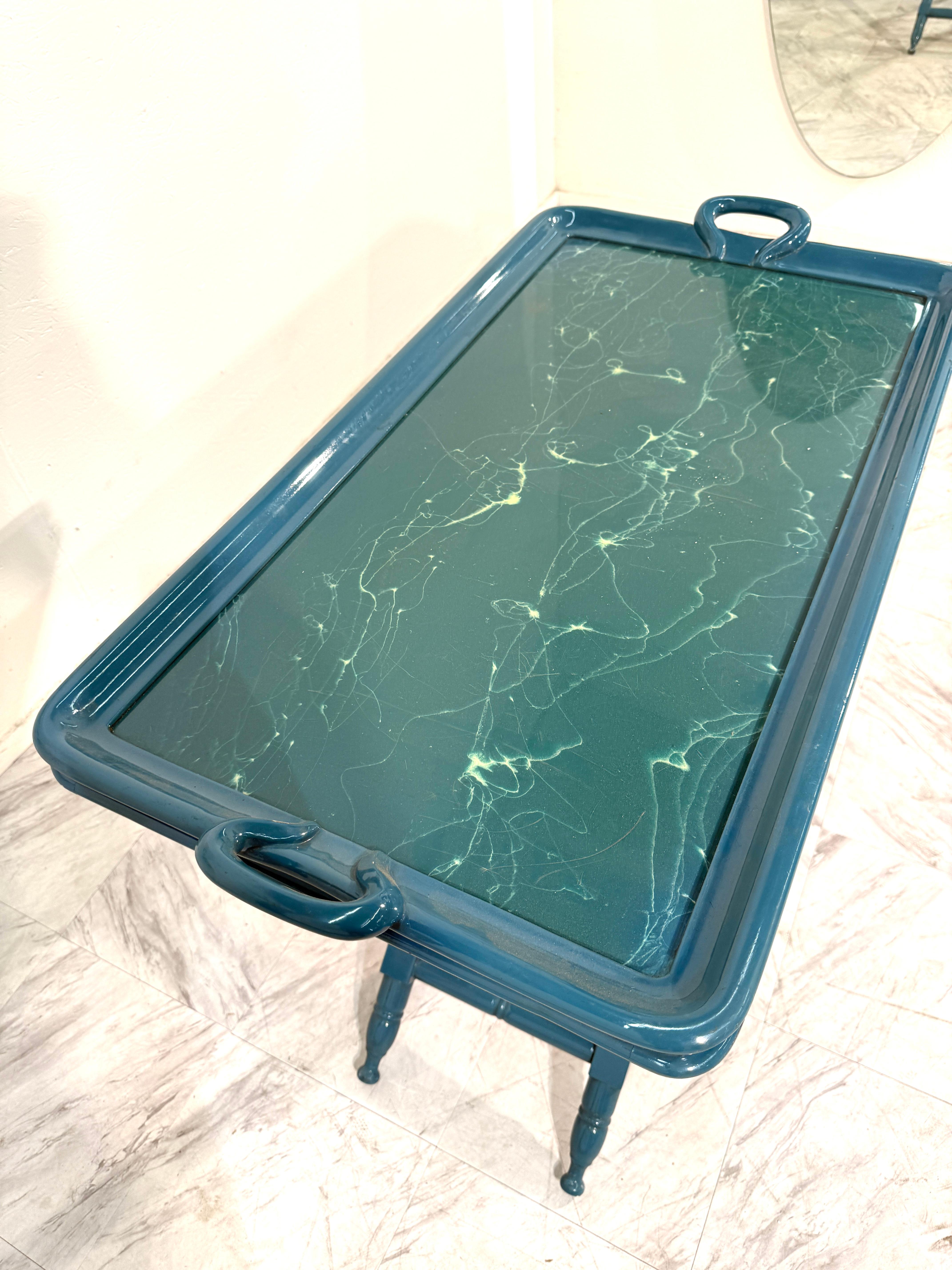 Vintage Italian Folding Tray Table mit grüner Marmorplatte (Italienisch) im Angebot