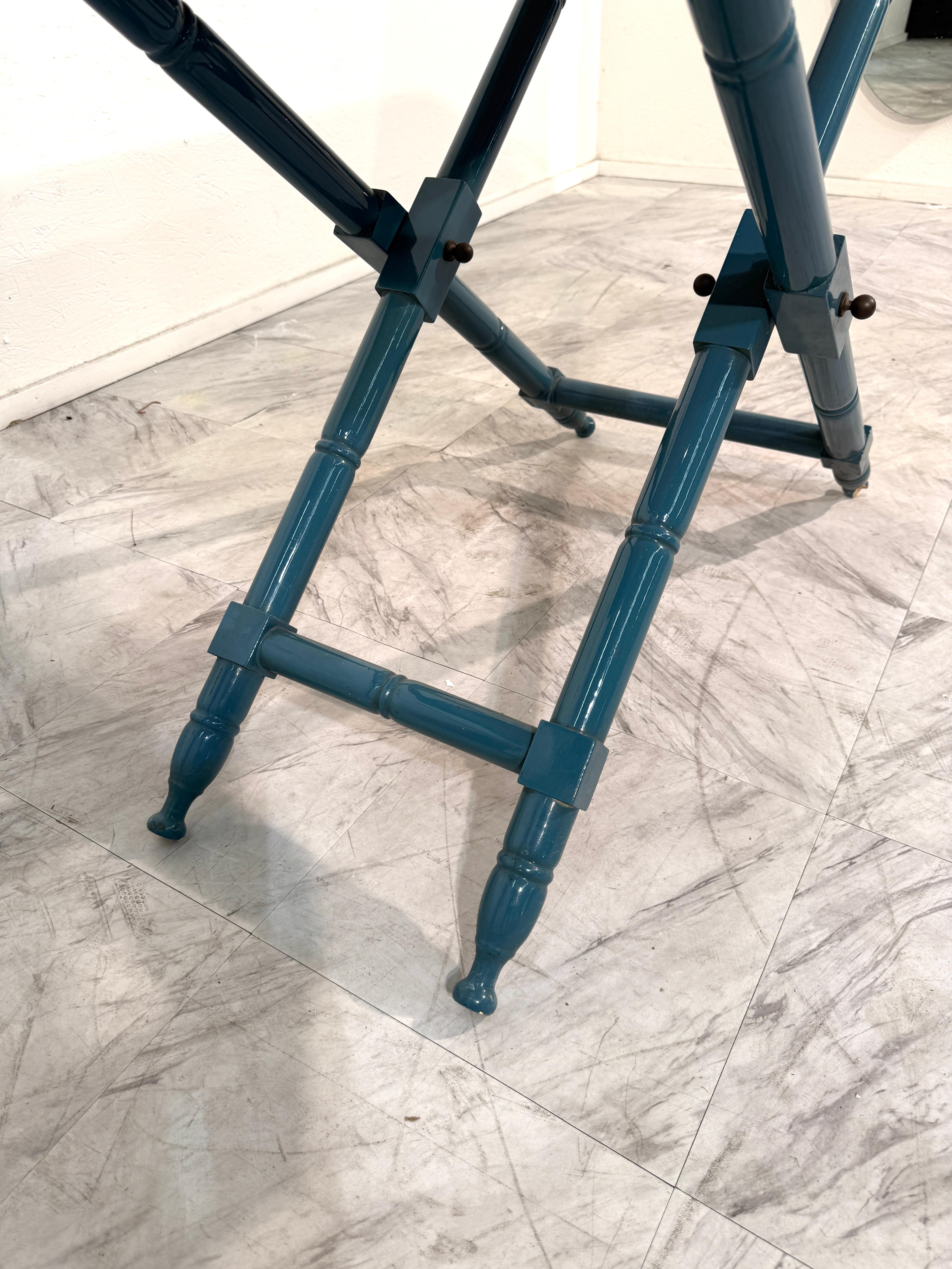 Vintage Italian Folding Tray Table mit grüner Marmorplatte (Ende des 20. Jahrhunderts) im Angebot