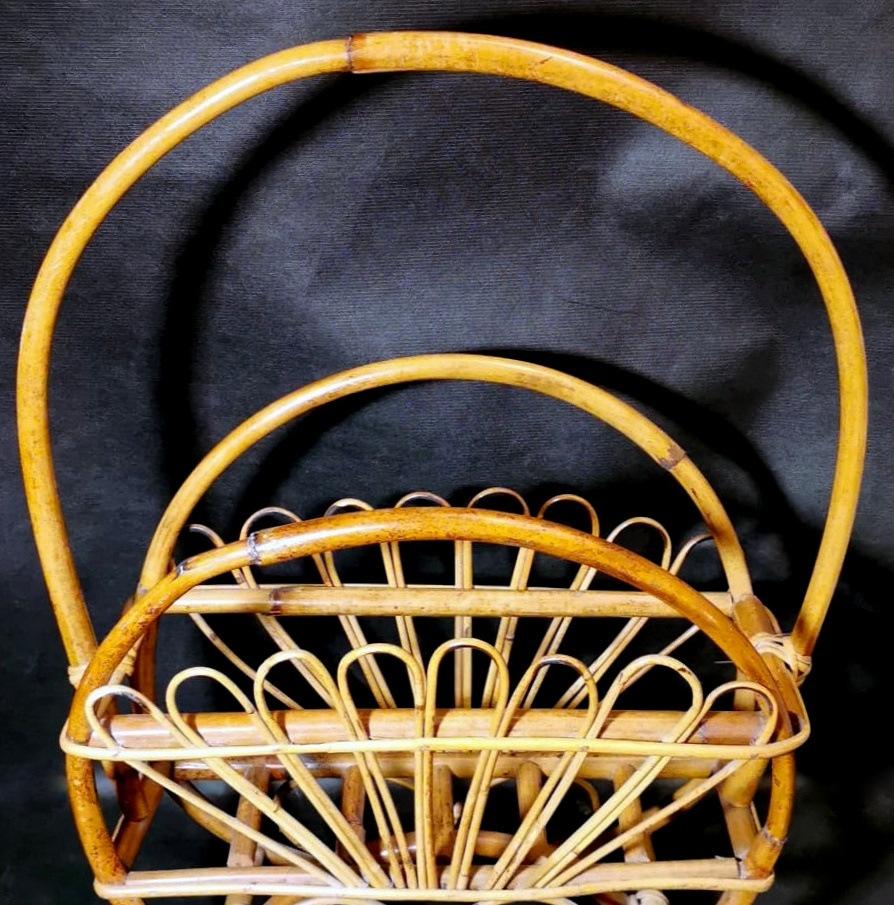 Vintage Italian Franco Albini Style Magazine Rack in Bamboo and Rattan For Sale 4