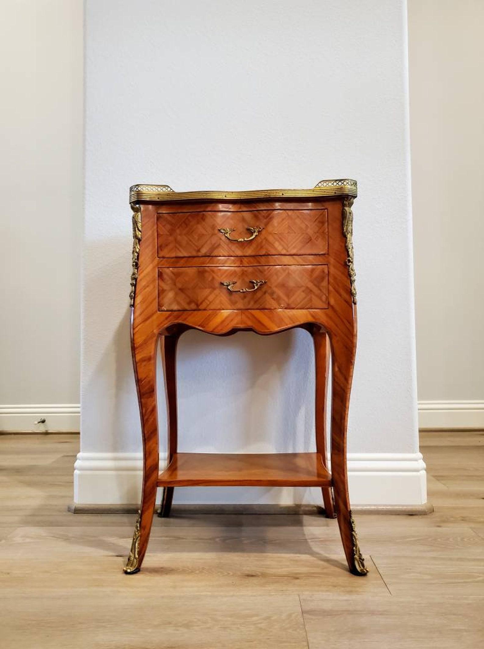 A charming, signed, Italian Louis XV style parquetry inlaid petite chest of drawers - bedside cabinet or end table by Fratelli Cattaneo, of Novedrate, Northern Italy. circa 1960s

Born in the historic Province of Como, home of highly skilled old