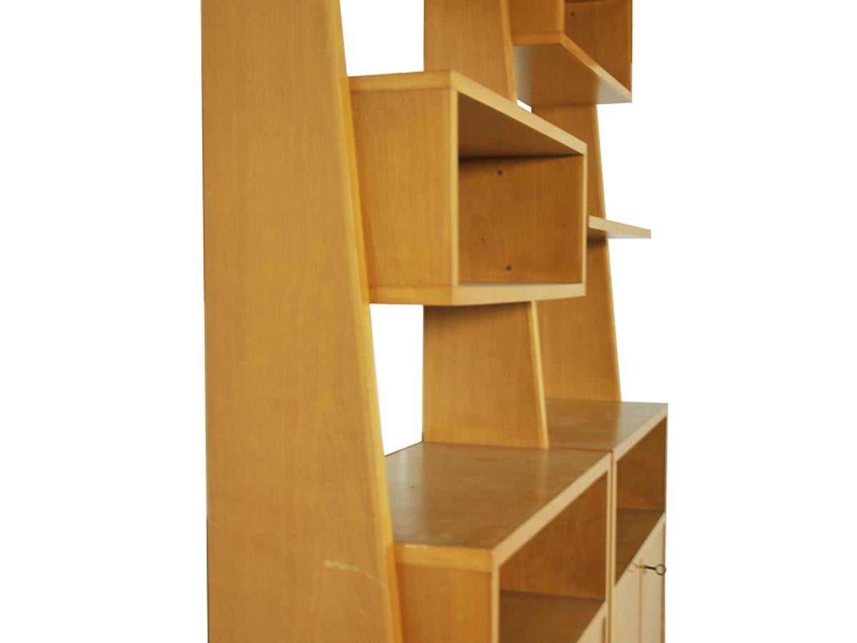 Vintage Italian Free-Standing Bookshelf, 1950s In Good Condition For Sale In Varese, Lombardia
