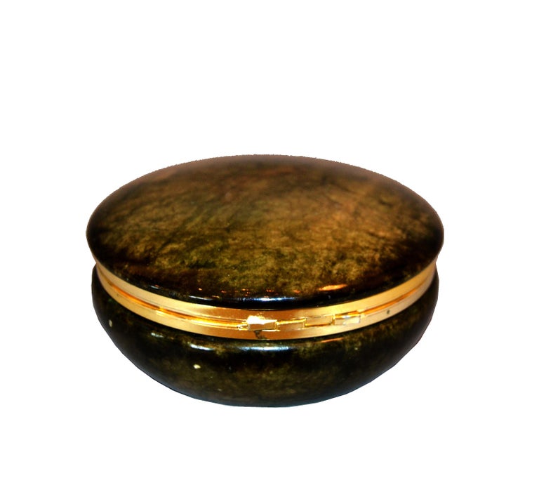 Vintage Italian Genuine Hand Carved Emerald Green Alabaster Box with