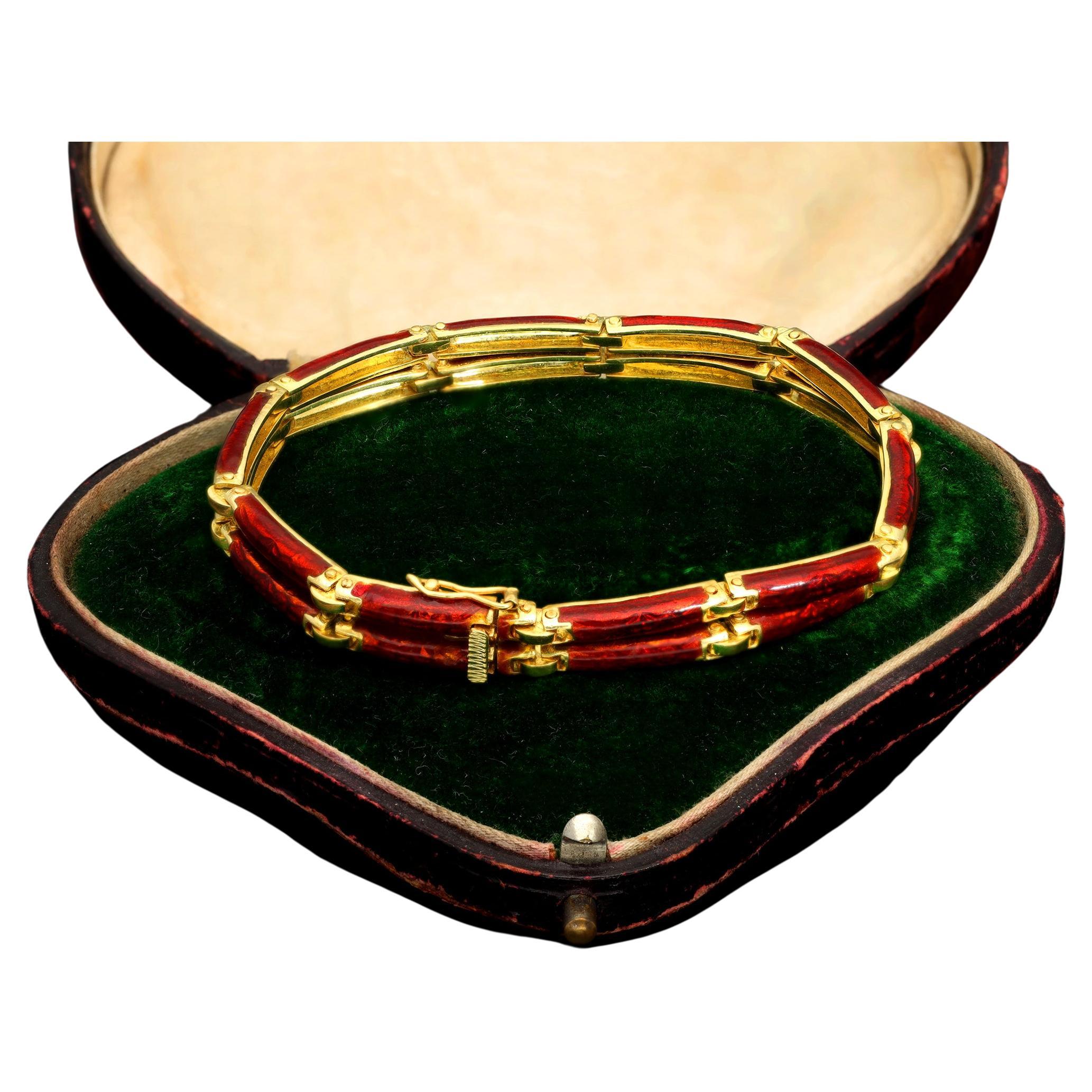 Vintage Italian Geometric Red Enamel Bracelet, HEAVY 24g Solid 18k 750 Gold For Sale