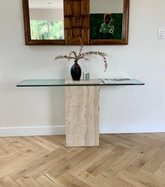 Floating Vintage Italian Geometric Travertine Console Table, Late 1970s