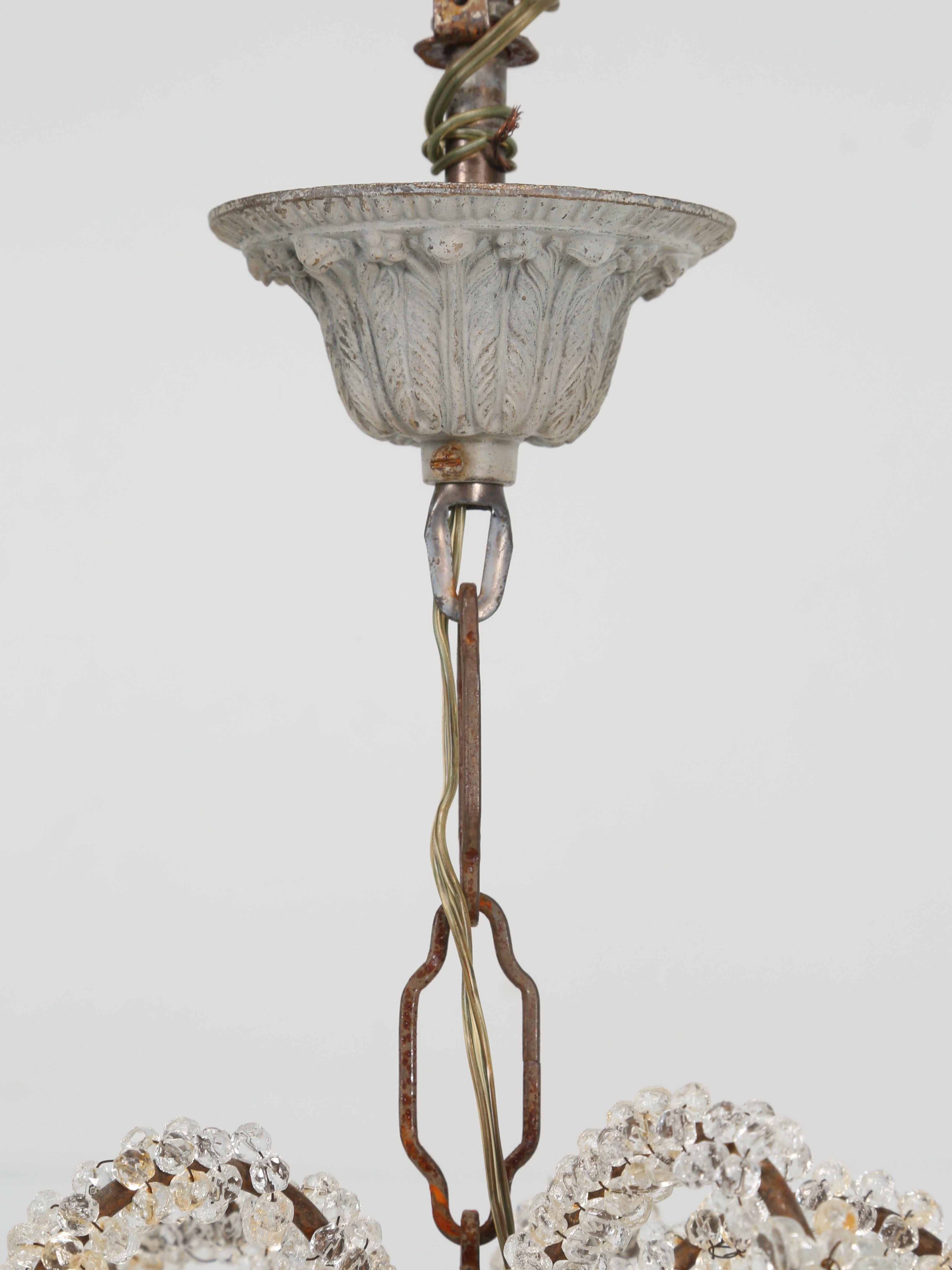 Vintage Italian chandelier in a petite 13