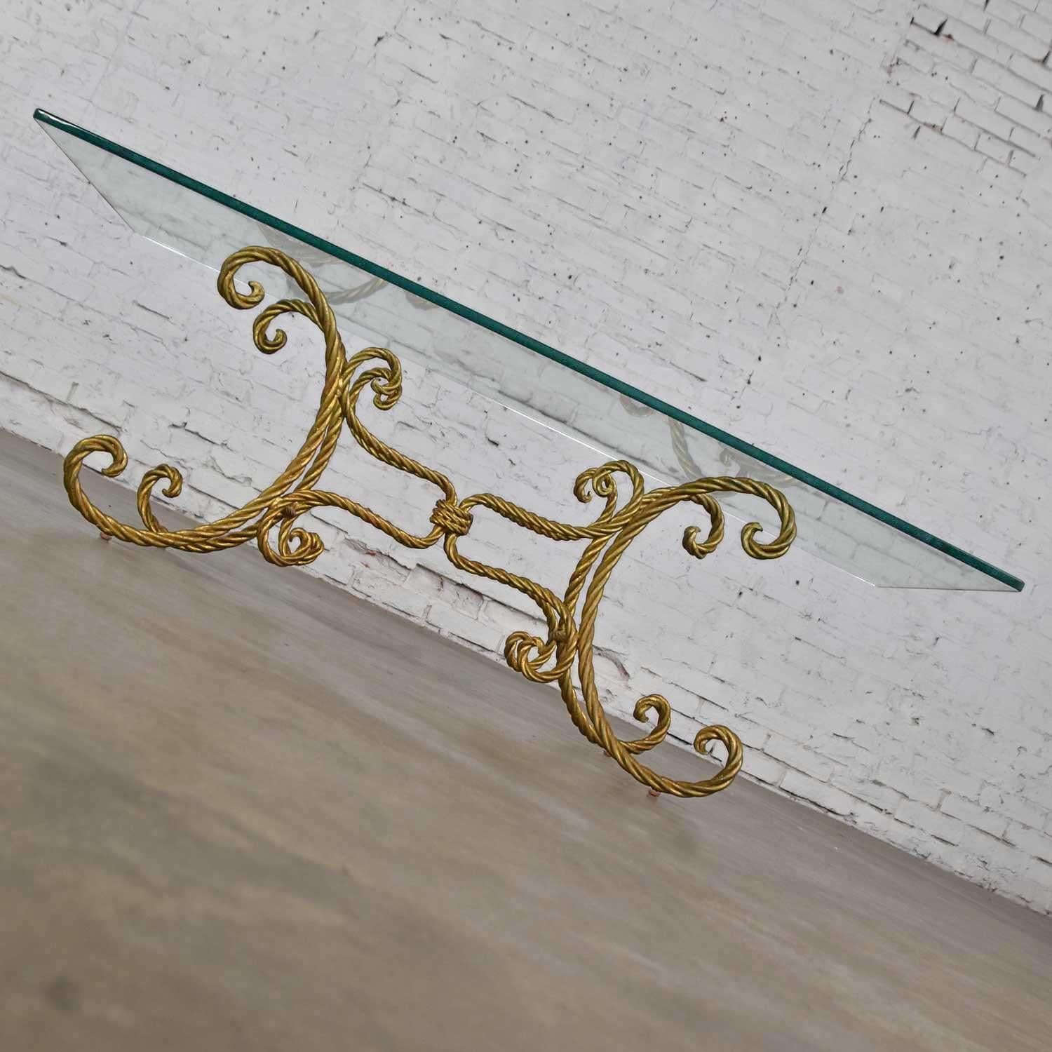 20th Century Vintage Italian Gilded Twisted Iron Rope Coffee or Cocktail Table Rectangle Top