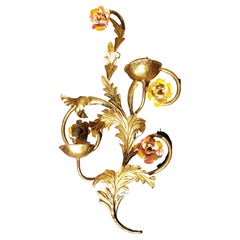 Italienische vergoldete, mealfarbene, florale Vintage-Wandleuchter mit Rosen, Vintage, ein Paar