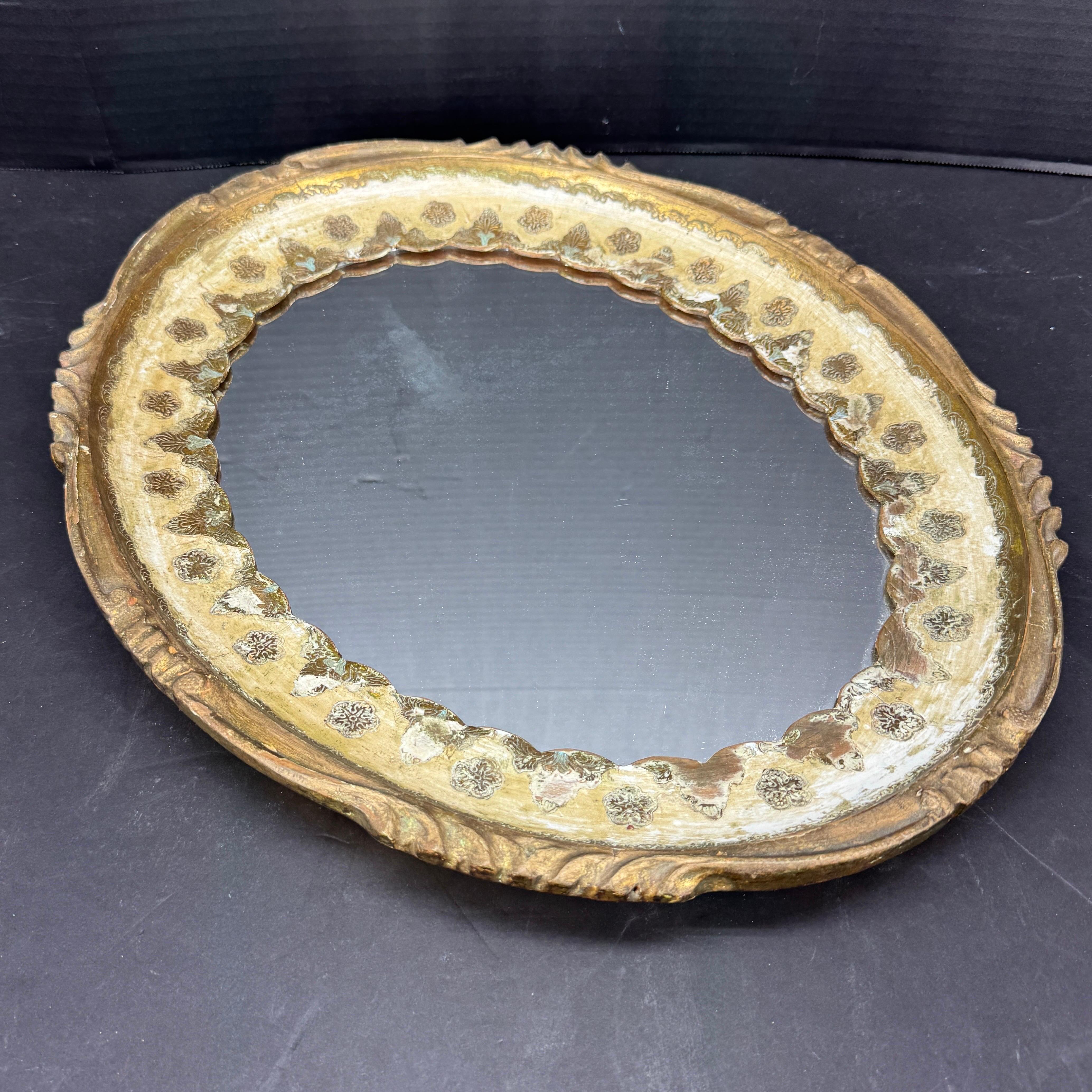 Vintage Italienisch vergoldet gemalt Florentine Oval Spiegel im Angebot 3