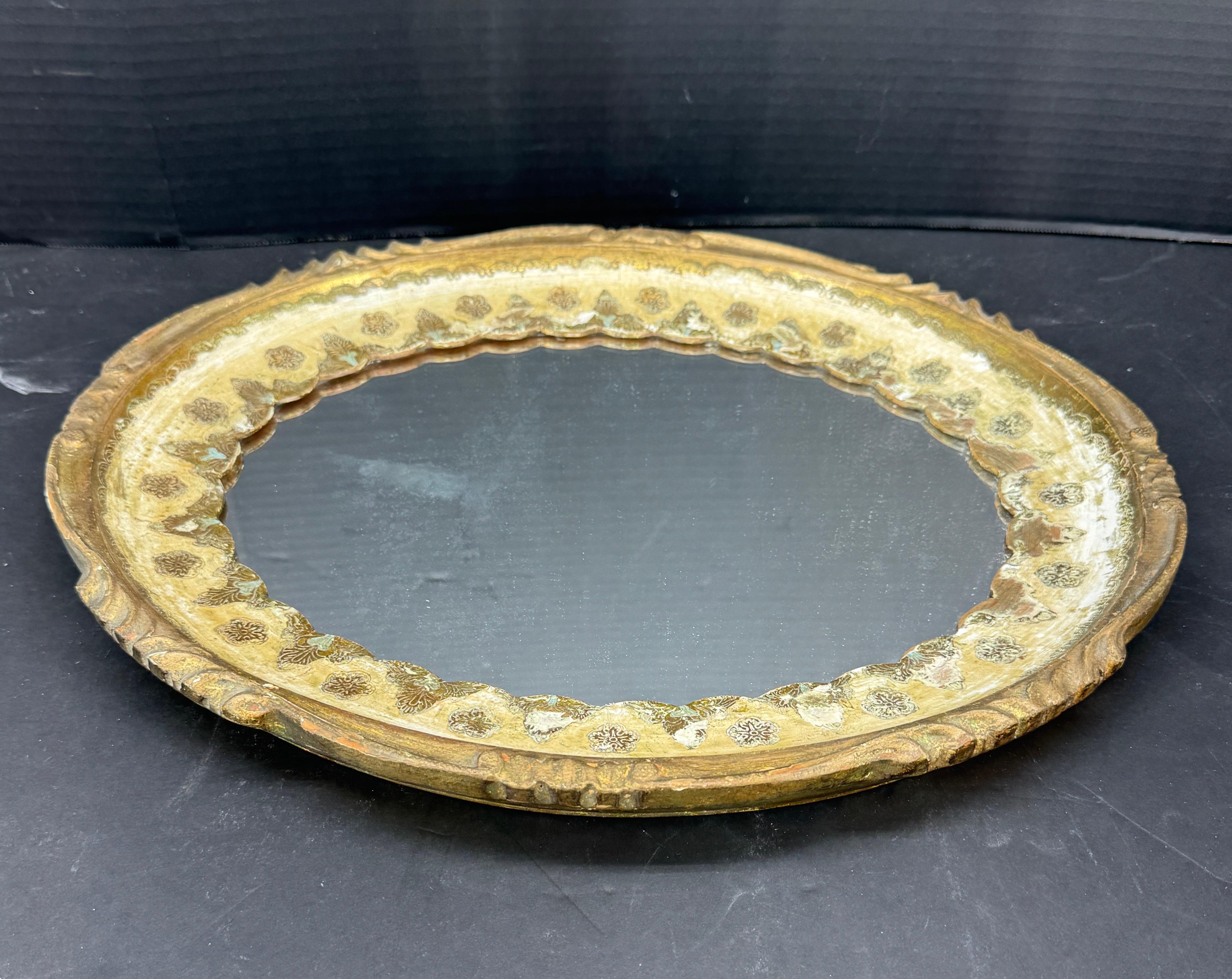 Vintage Italienisch vergoldet gemalt Florentine Oval Spiegel (Moderne der Mitte des Jahrhunderts) im Angebot