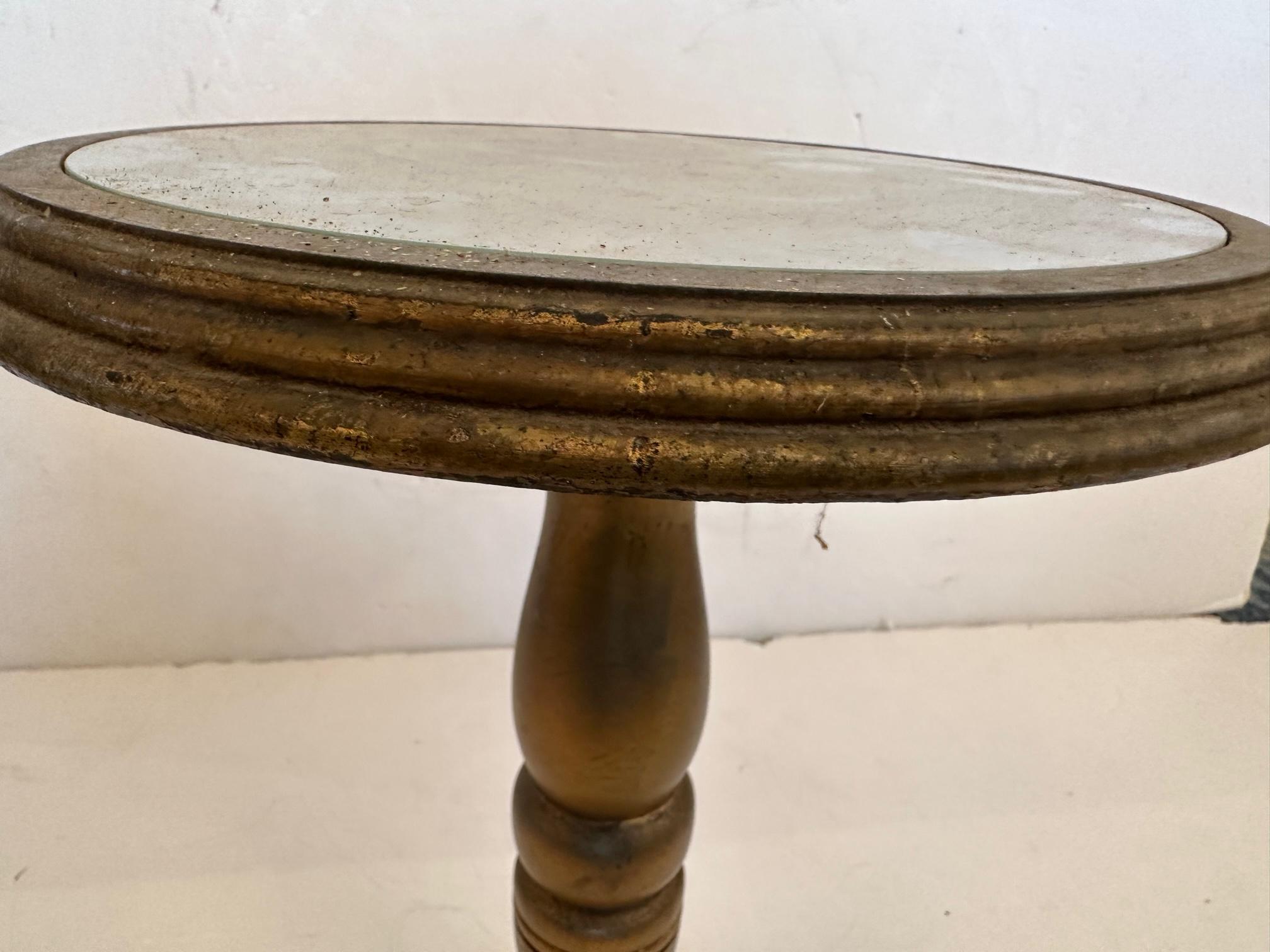 Mid-20th Century Vintage Italian Giltwood Mid-Century Modern Side Martini Table