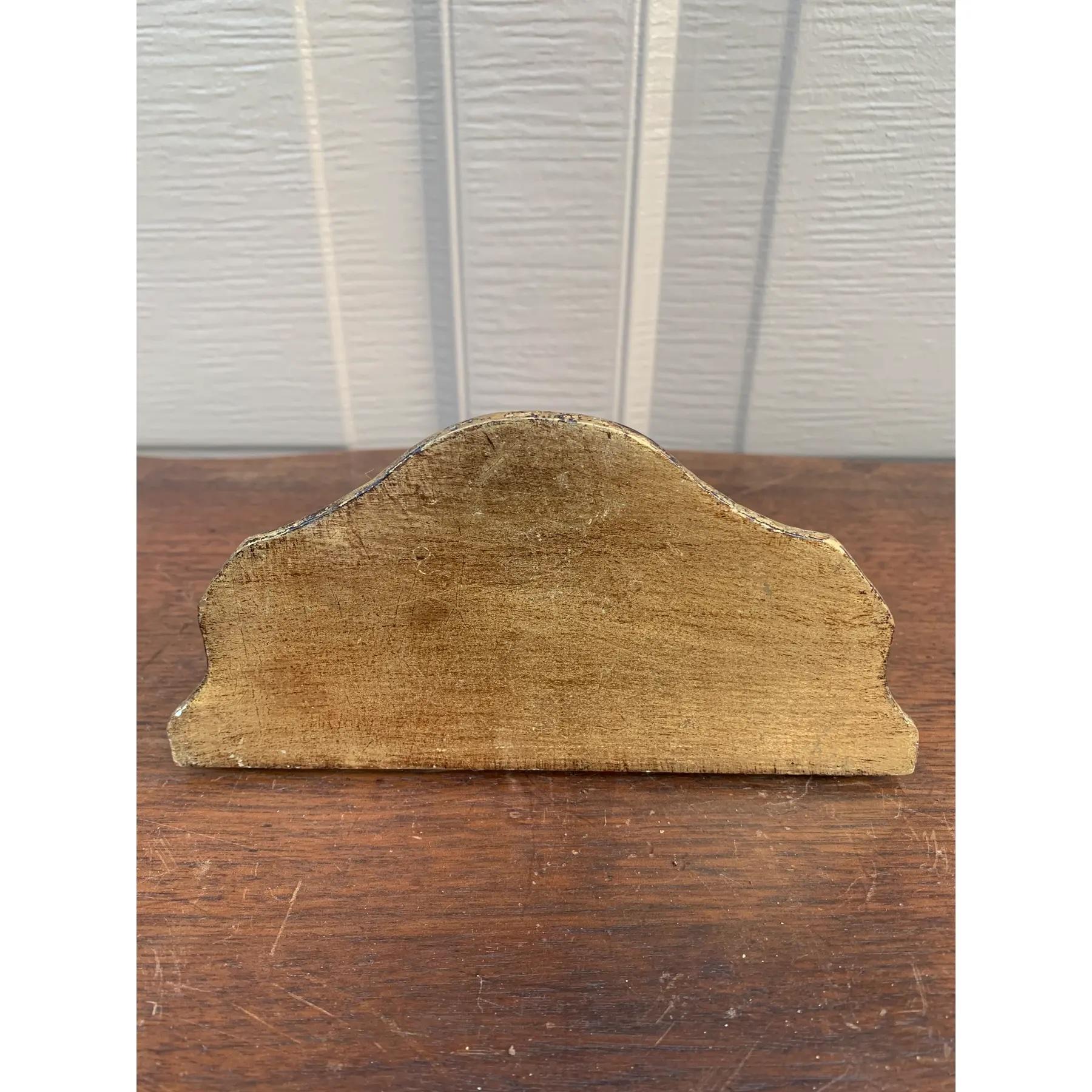 Vintage Italienisch Giltwood Wandleuchter Regal (20. Jahrhundert) im Angebot