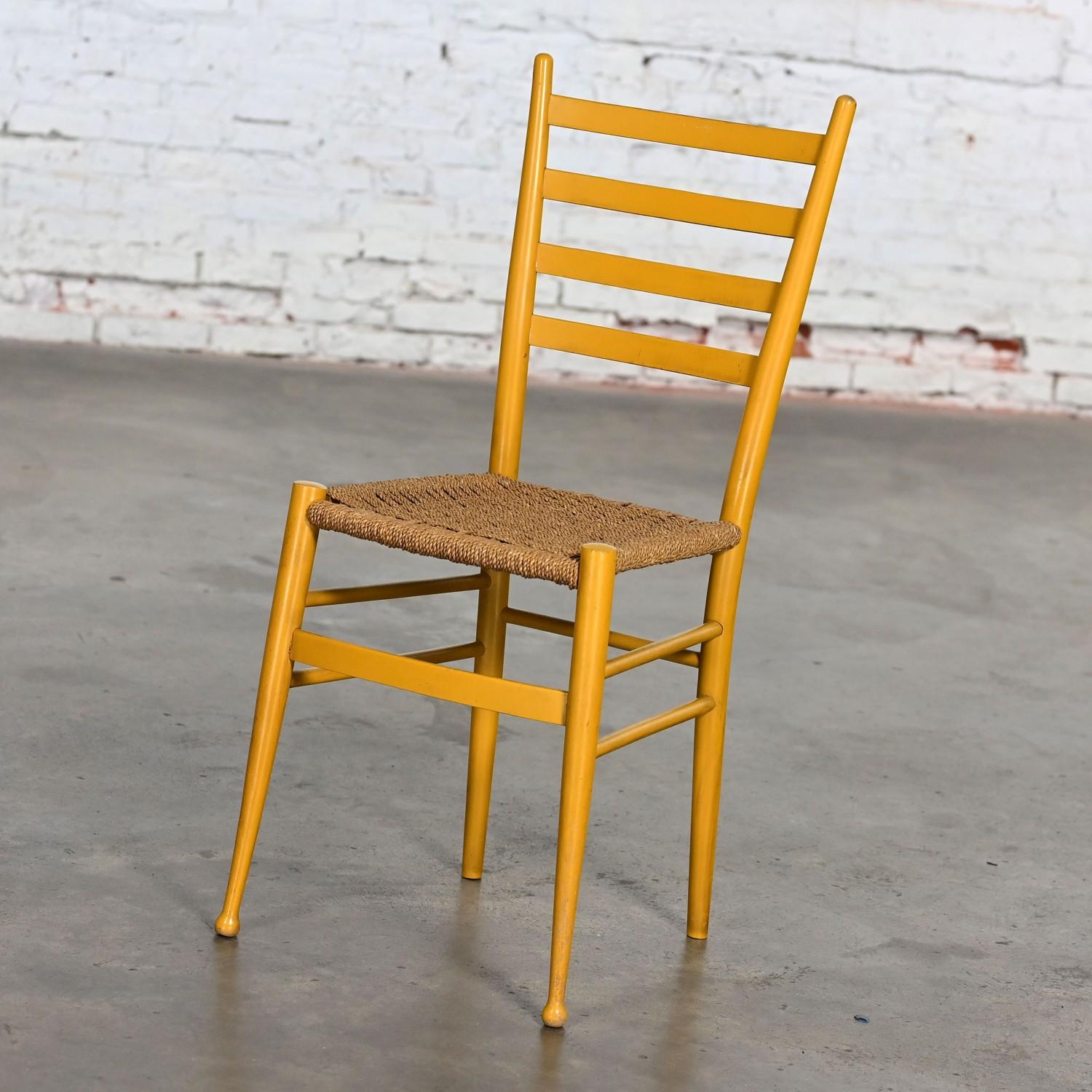Fabulous vintage Italian Gio Ponti style yellow frame ladderback side or accent chair with a twisted & woven rush seagrass seat. Beautiful condition, keeping in mind that this is vintage and not new so will have signs of use and wear even if it has