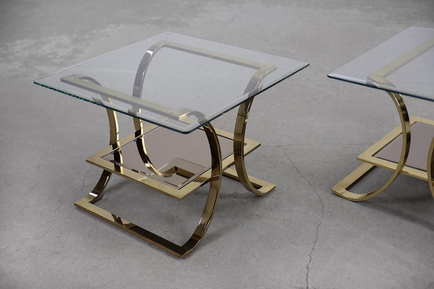 Pair of Vintage Hollywood Regency Glass Coffee Tables with Gold-Colored Bases For Sale 2