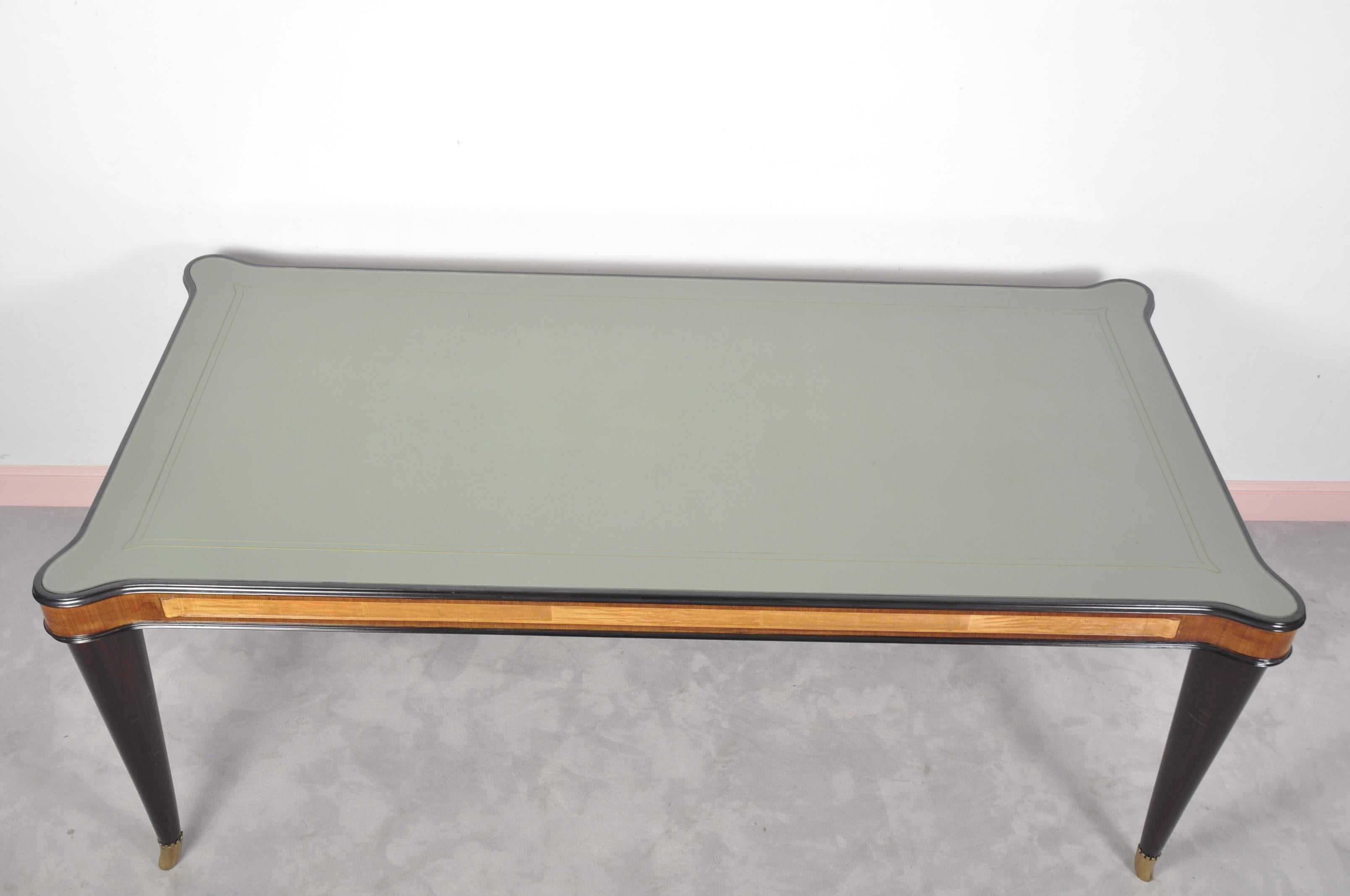 Vintage Italian Glass Dining Table by Paolo Buffa For Sale 1