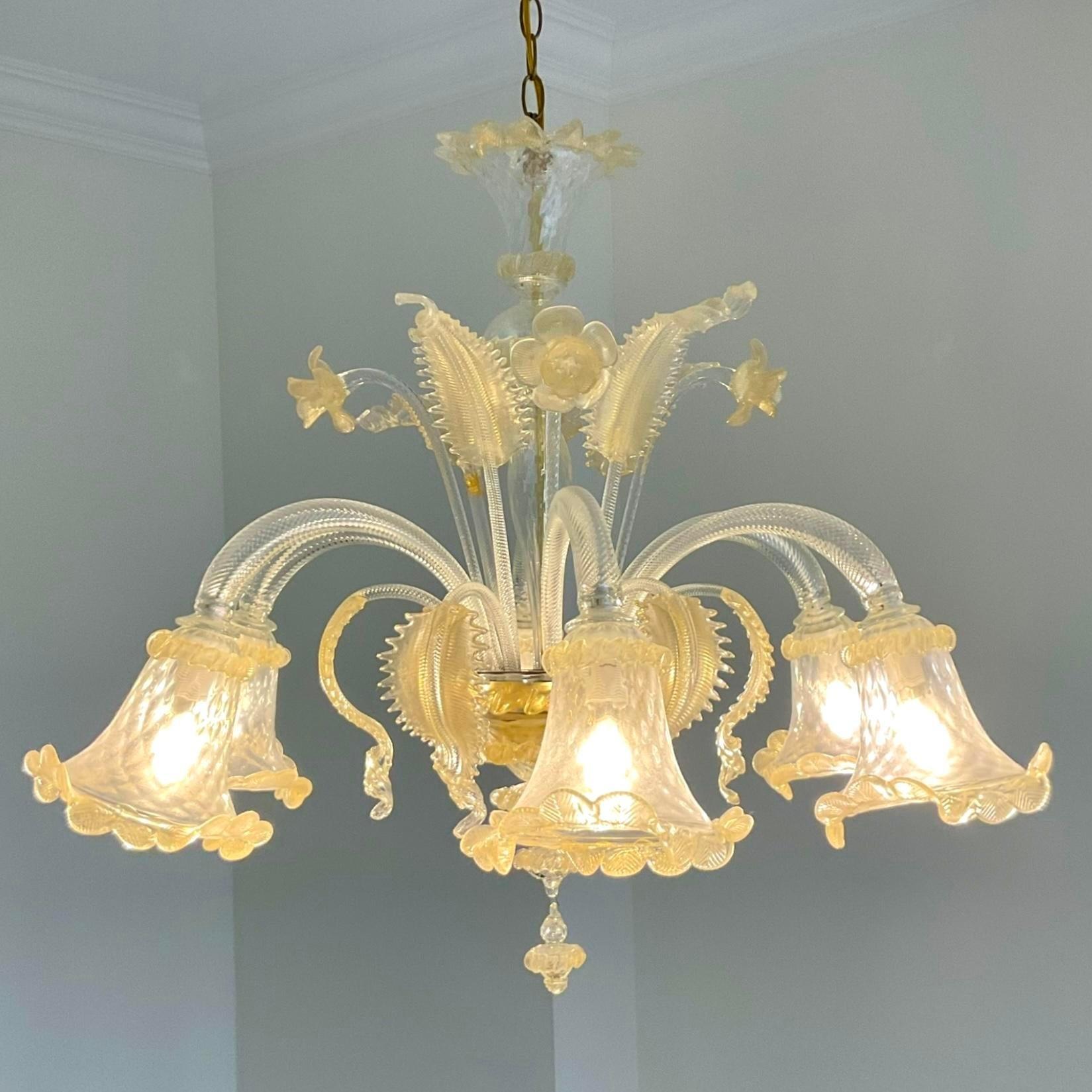 Vintage Italian Glass Floral Chandelier After Murano For Sale 2