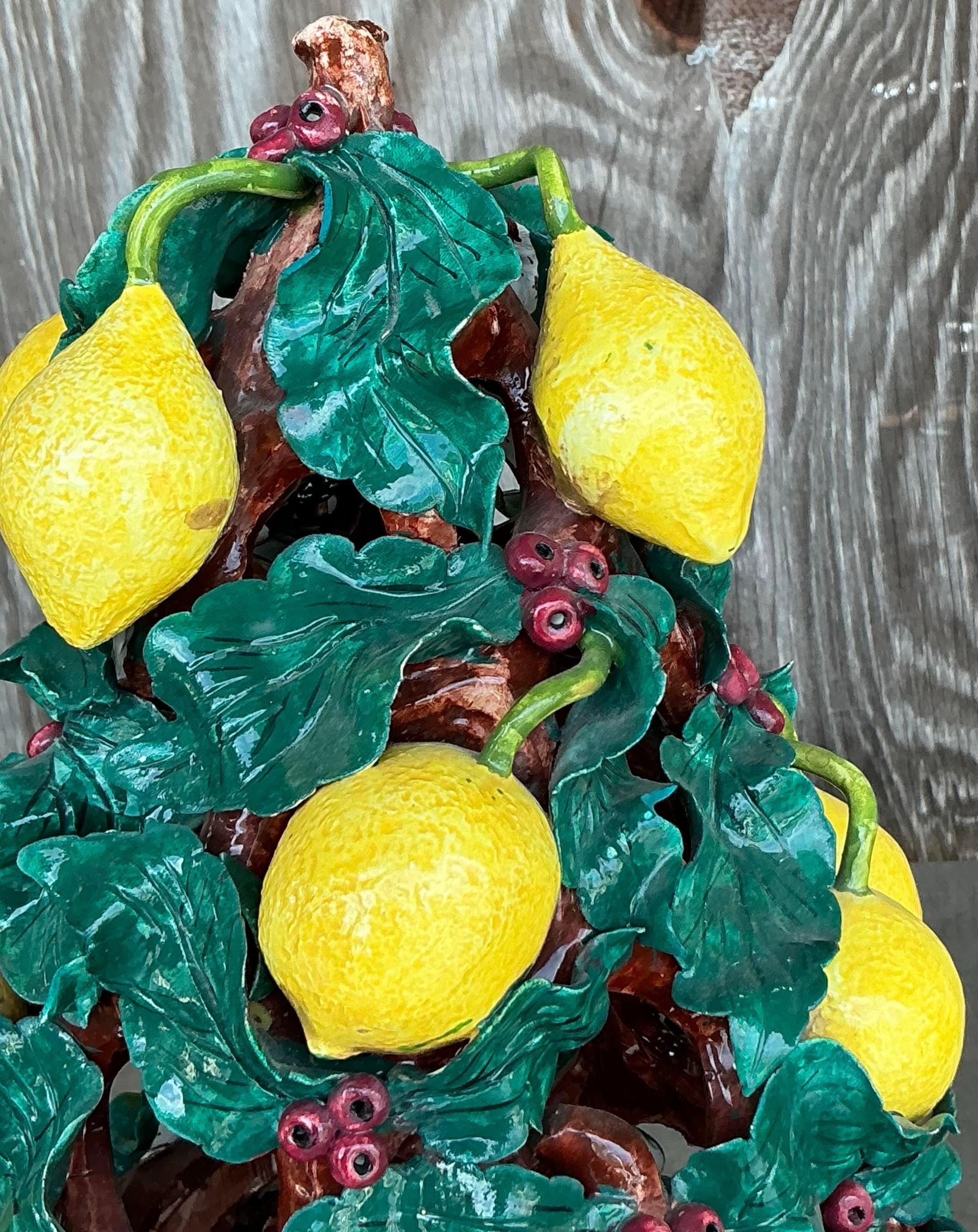 Ceramica Topiario di limone in ceramica smaltata vintage italiano in vendita