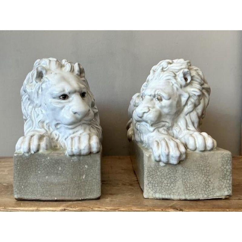 Paire de Lions en céramique émaillée italienne d'époque en vente 6