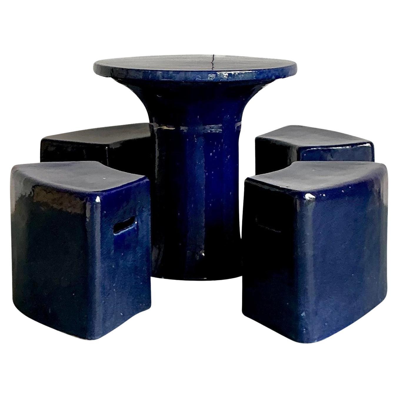 Vintage Italienisch glasierte Keramik Tisch und Hocker - Set von 5