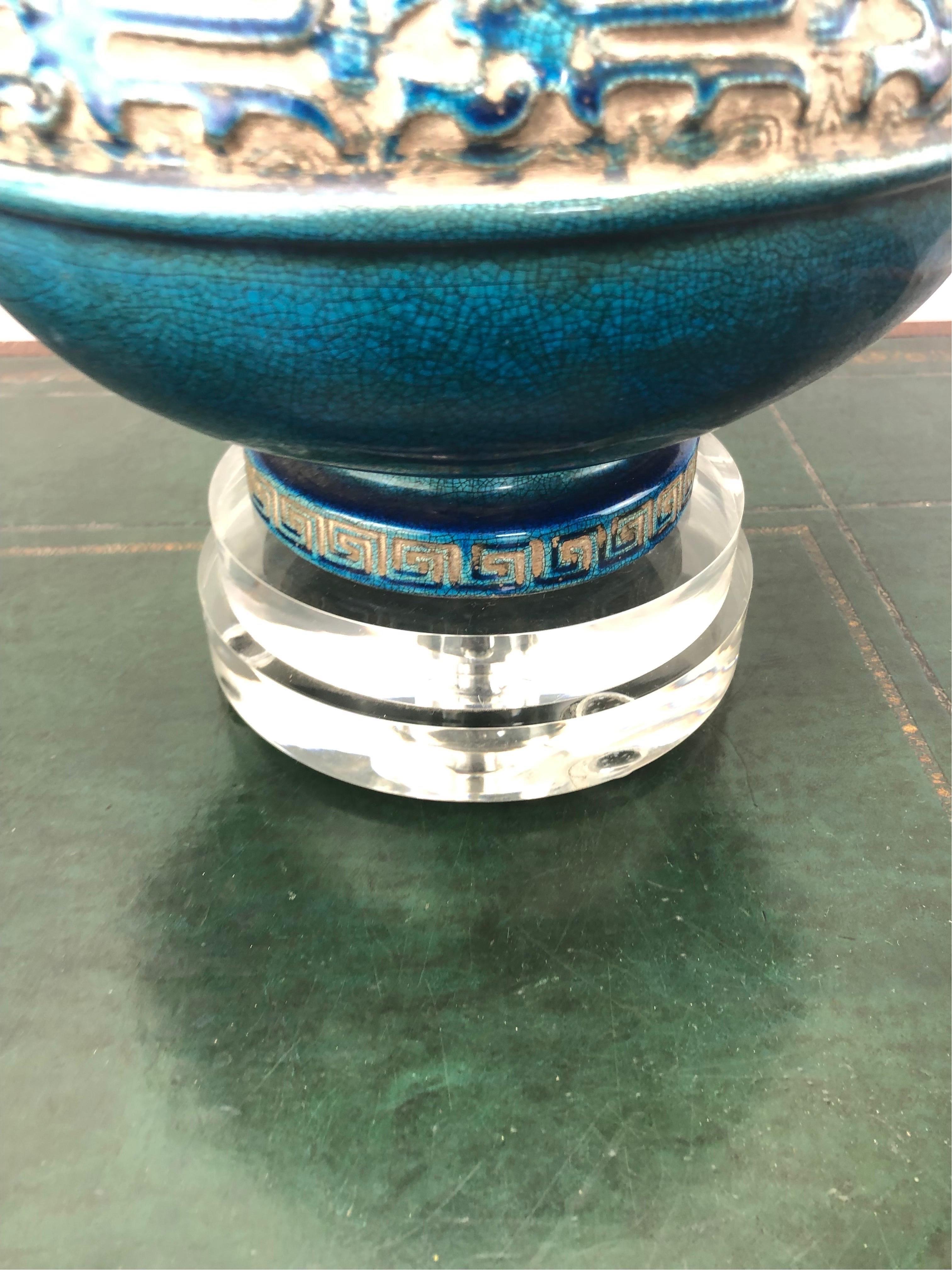 Vernissé Lampe italienne vintage émaillée de style chinoiserie craquelée turquoise en vente