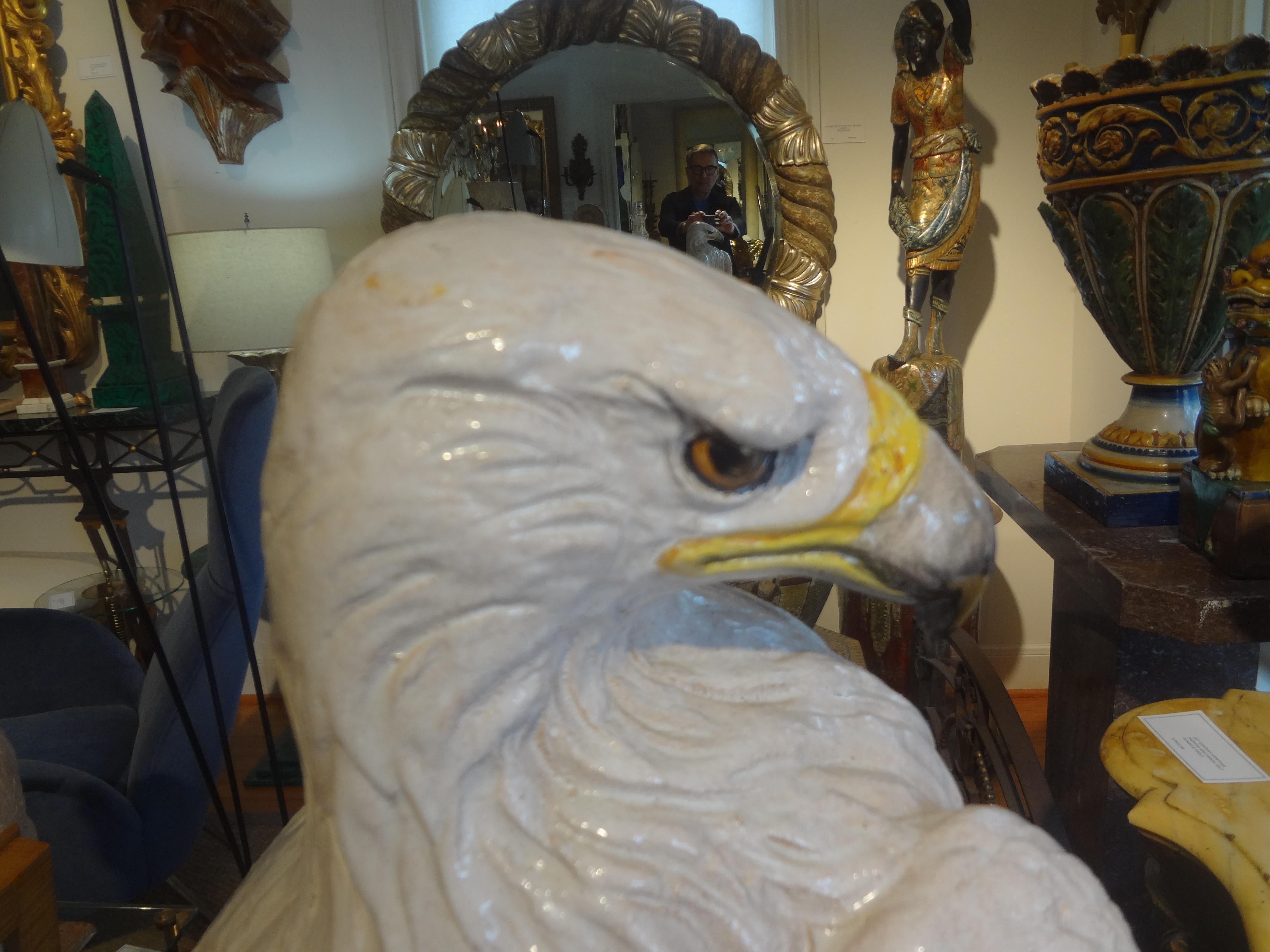 italien Vintage Italian Terracotta Glazed Eagle Sculpture en vente
