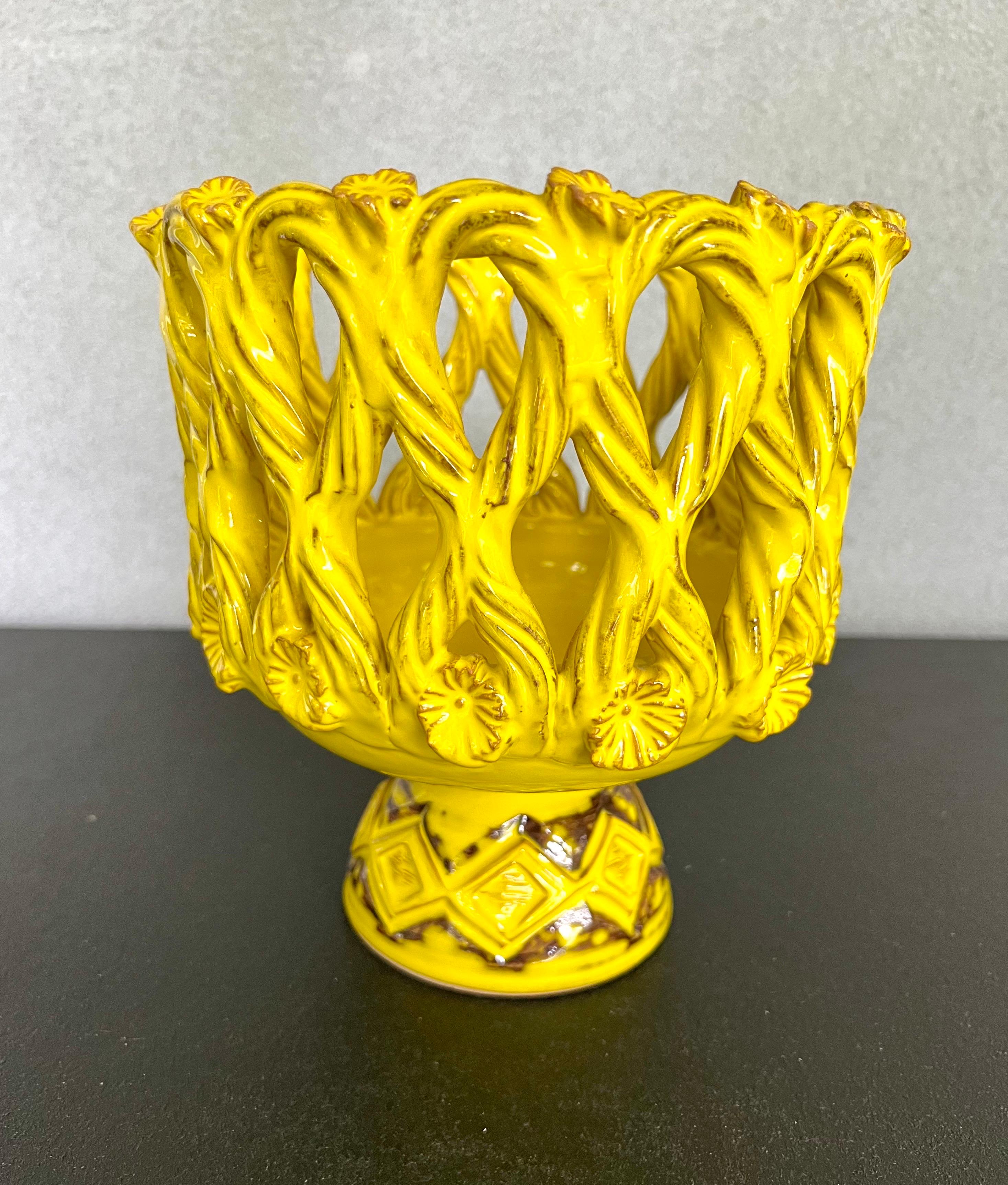 Vintage Italian Glazed Yellow Terracotta Table Centerpiece Made in, 1967 For Sale 1