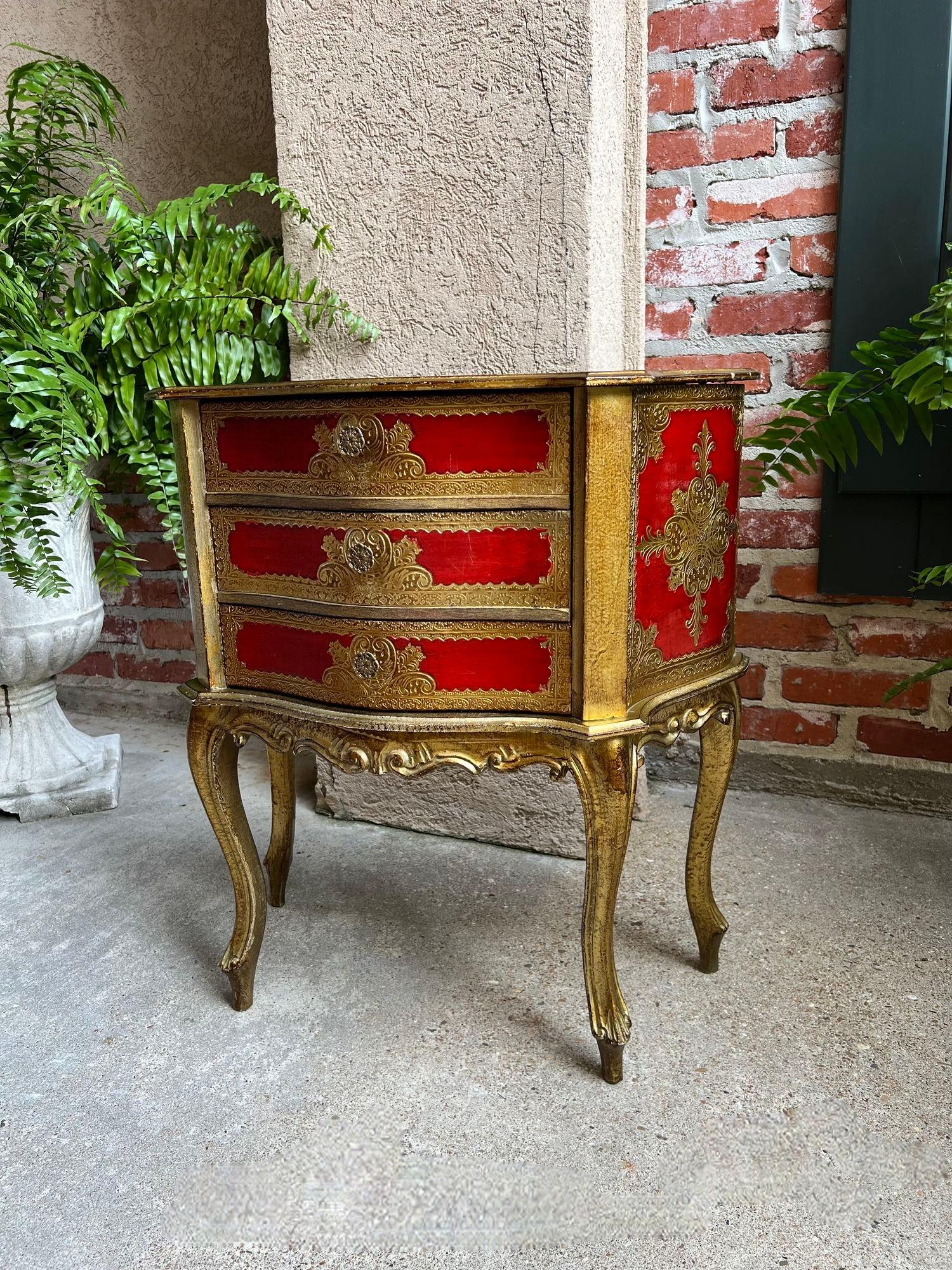 Vintage Italienisch Gold vergoldet Wood Chest End Tabelle Florentine RED Hollywood Regency im Angebot 10