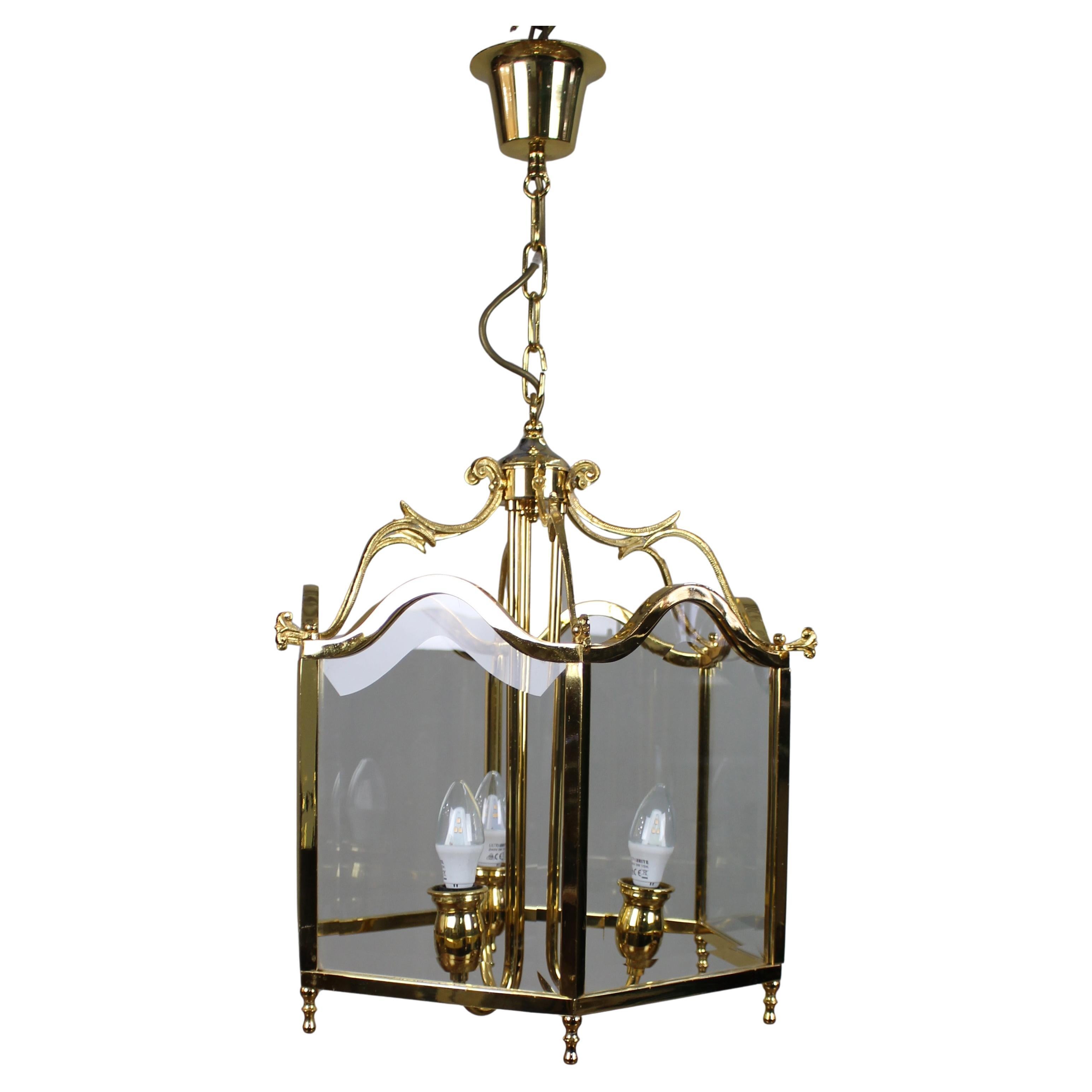 Lanterne suspendue vintage italienne en laiton doré et verre biseauté
