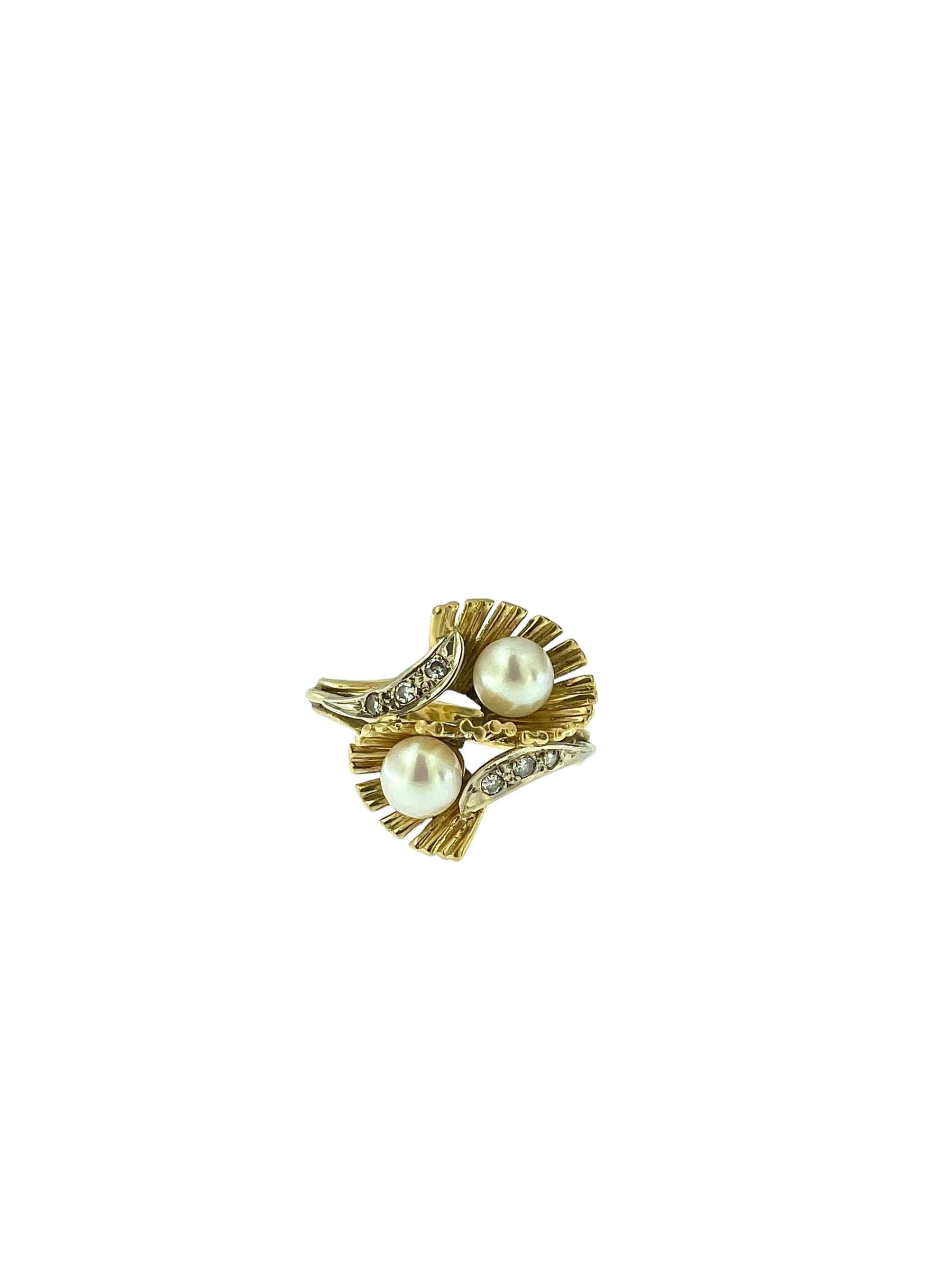 Artisan Vintage Italian Gold Ring with Pearls and Diamonds For Sale