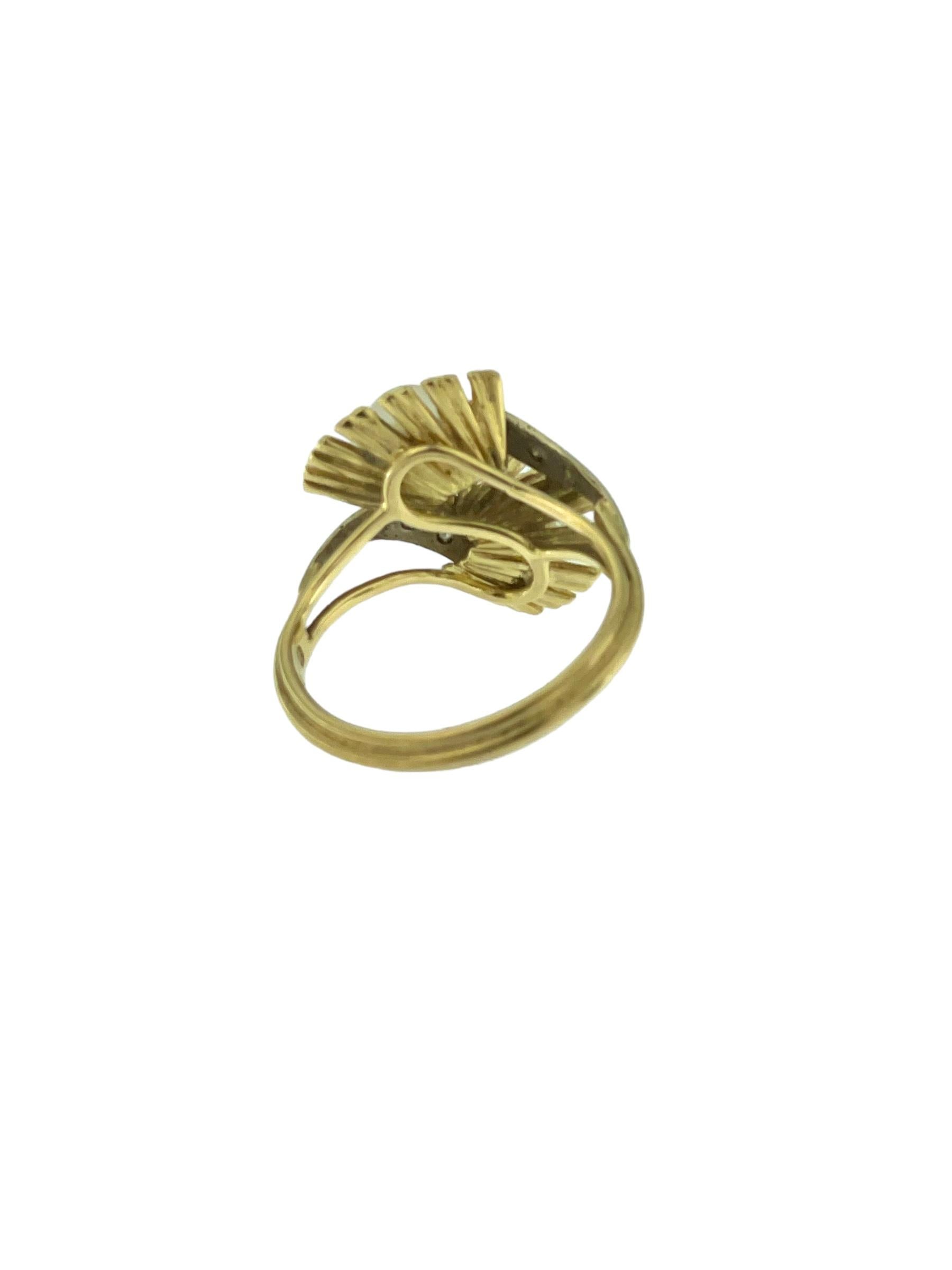 Vintage Italian Gold Ring with Pearls and Diamonds For Sale 1