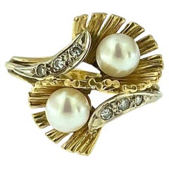 Anillo de oro italiano vintage con perlas y diamantes